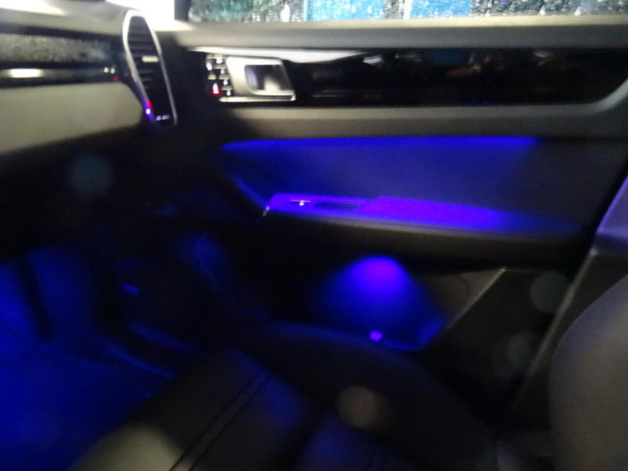 Porsche Cayenne S (2018) - Photo 12