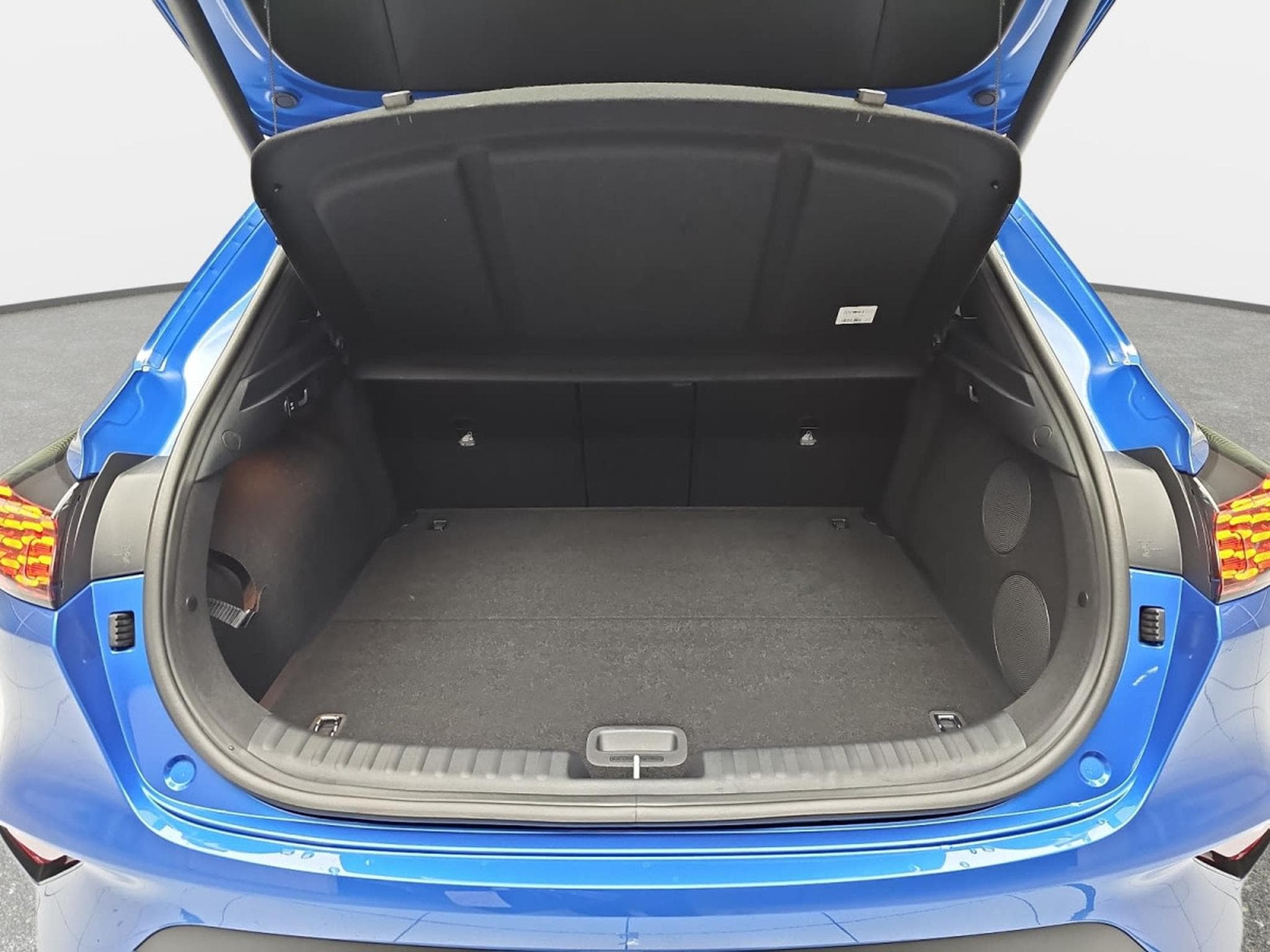 Kia XCeed 1.6 T-GDI DCT 180 GT-LINE (2026) - Photo 13