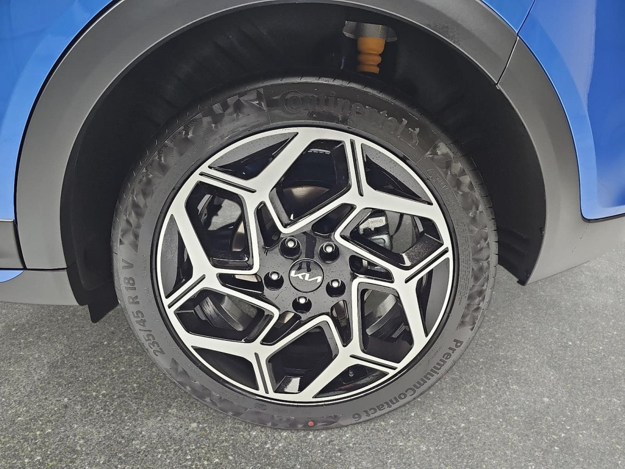 Kia XCeed 1.6 T-GDI DCT 180 GT-LINE (2026) - Photo 6