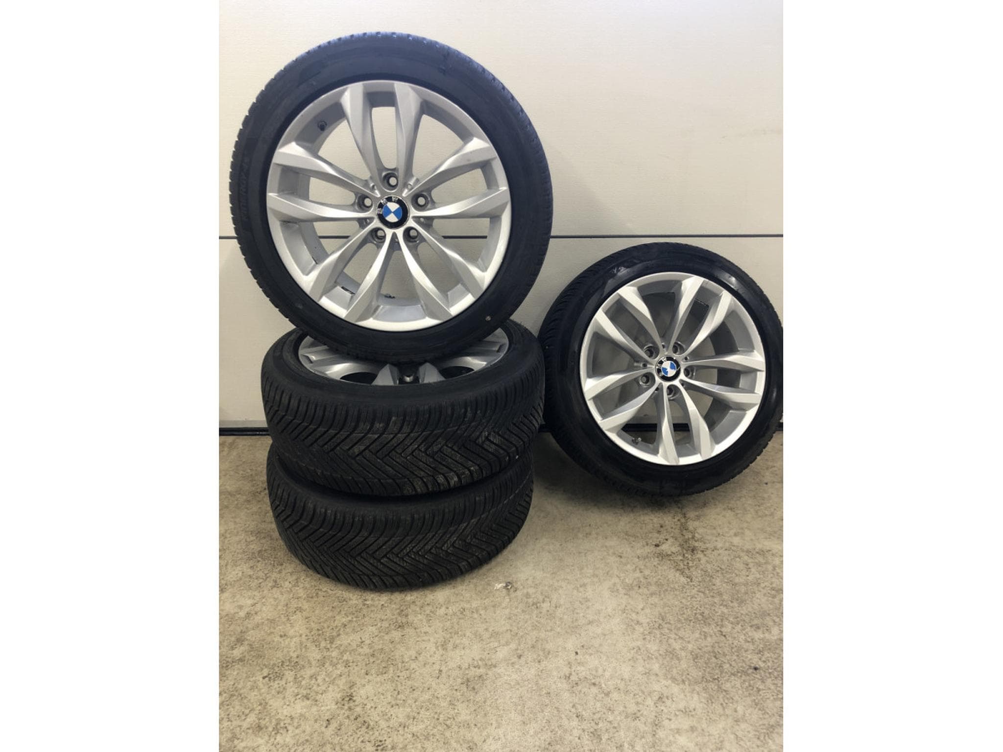 Jantes alu + Pneus t – 18" - Photo 1