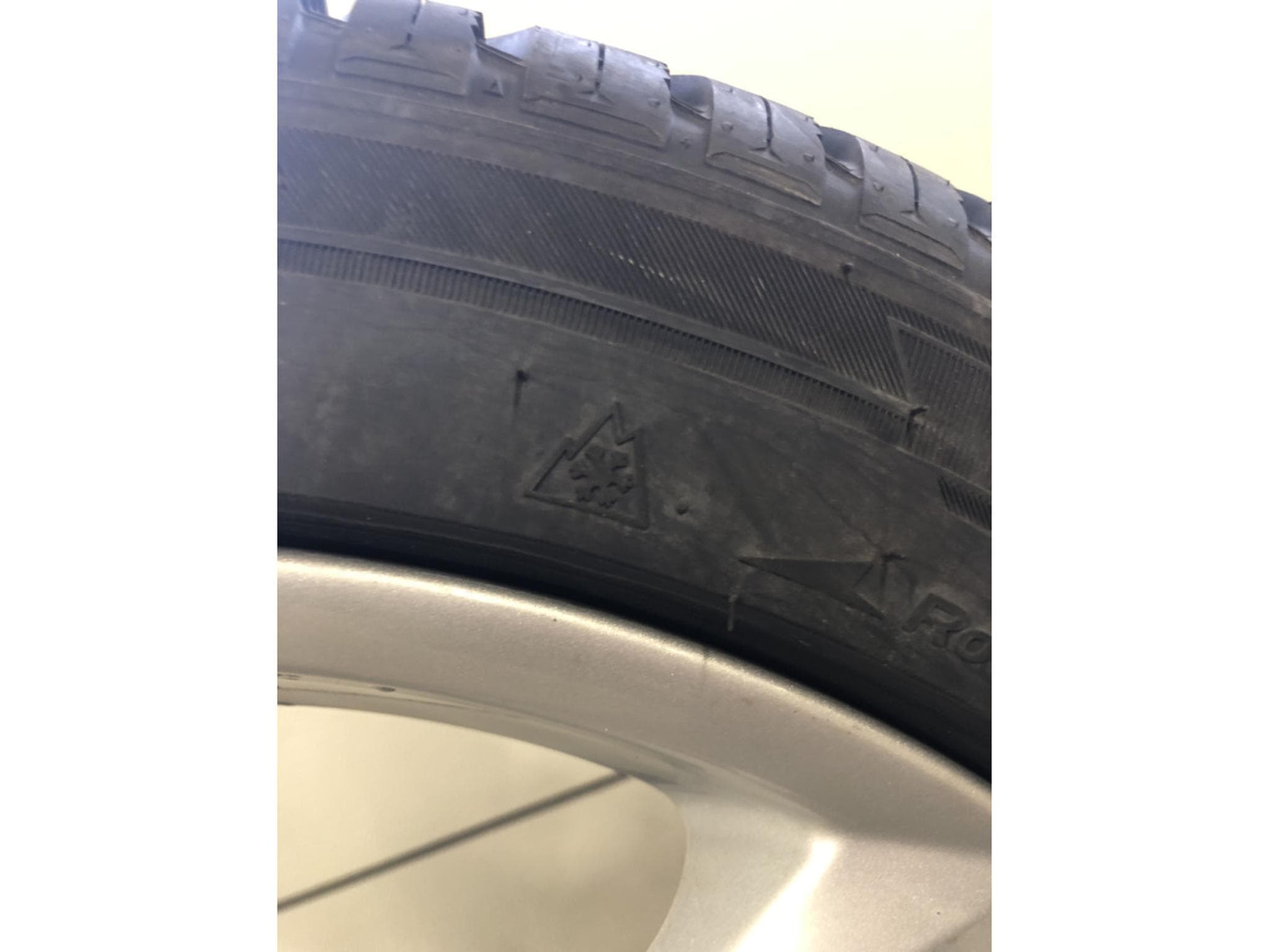 Jantes alu + Pneus t – 18" - Photo 5