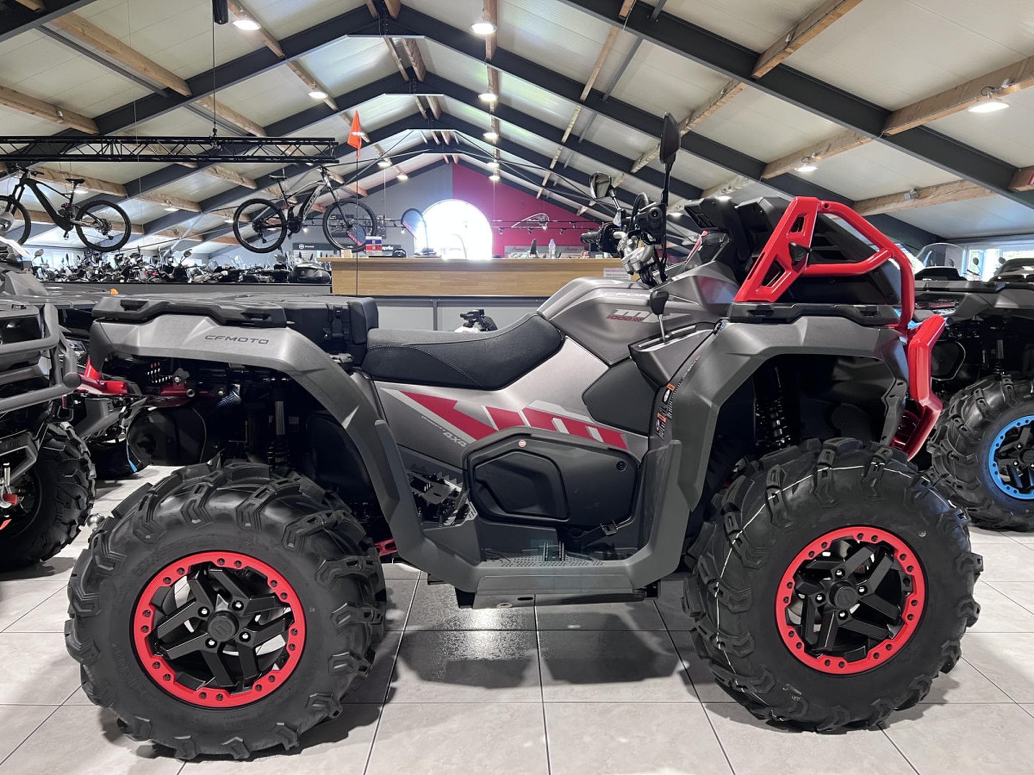 CF Moto CForce 1000 TOURING MUD T3 AGRI (2026) - Photo 1