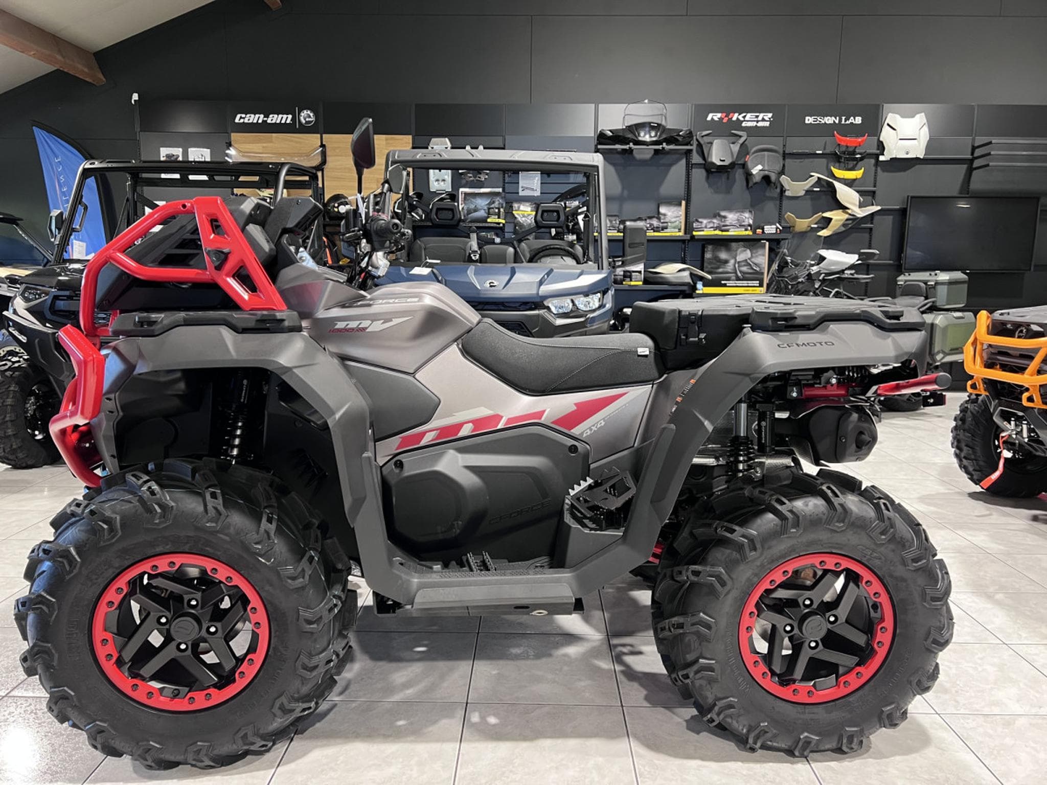 CF Moto CForce 1000 TOURING MUD T3 AGRI (2026) - Photo 4