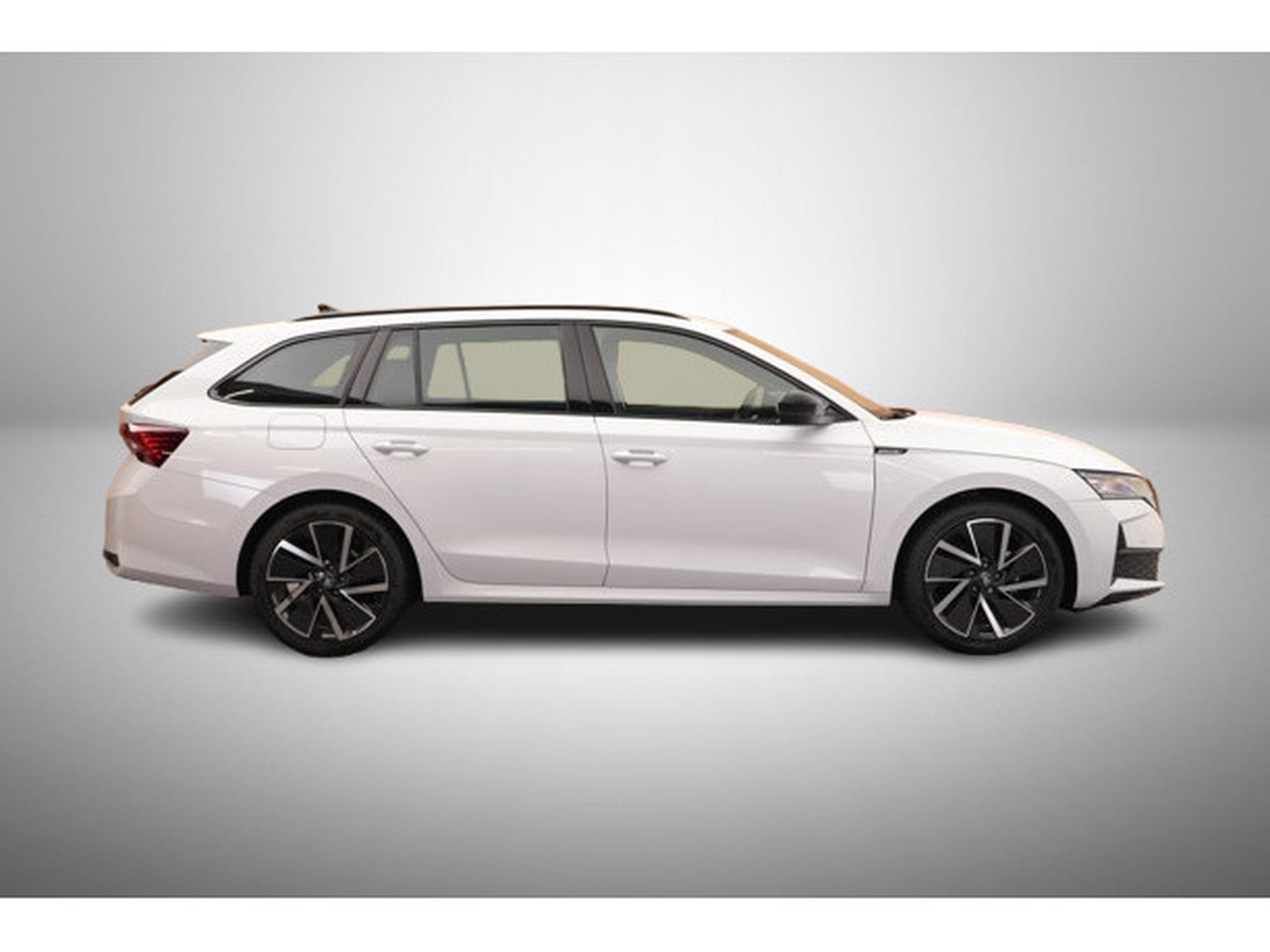 Skoda Octavia 2.0 TSI DSG 150 Sportline (2026) - Photo 5