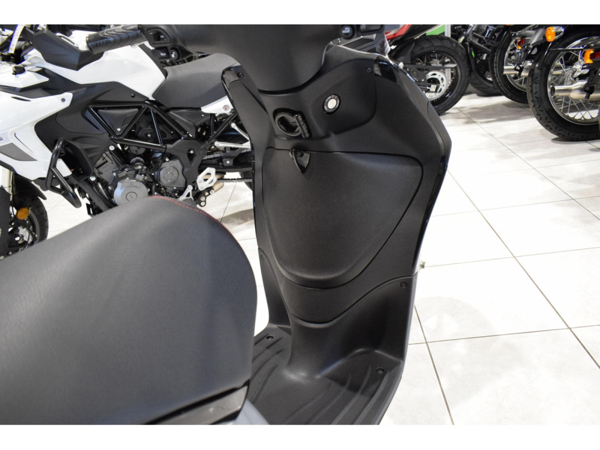 Piaggio Liberty 4T  SPORT (2026) - Photo 6