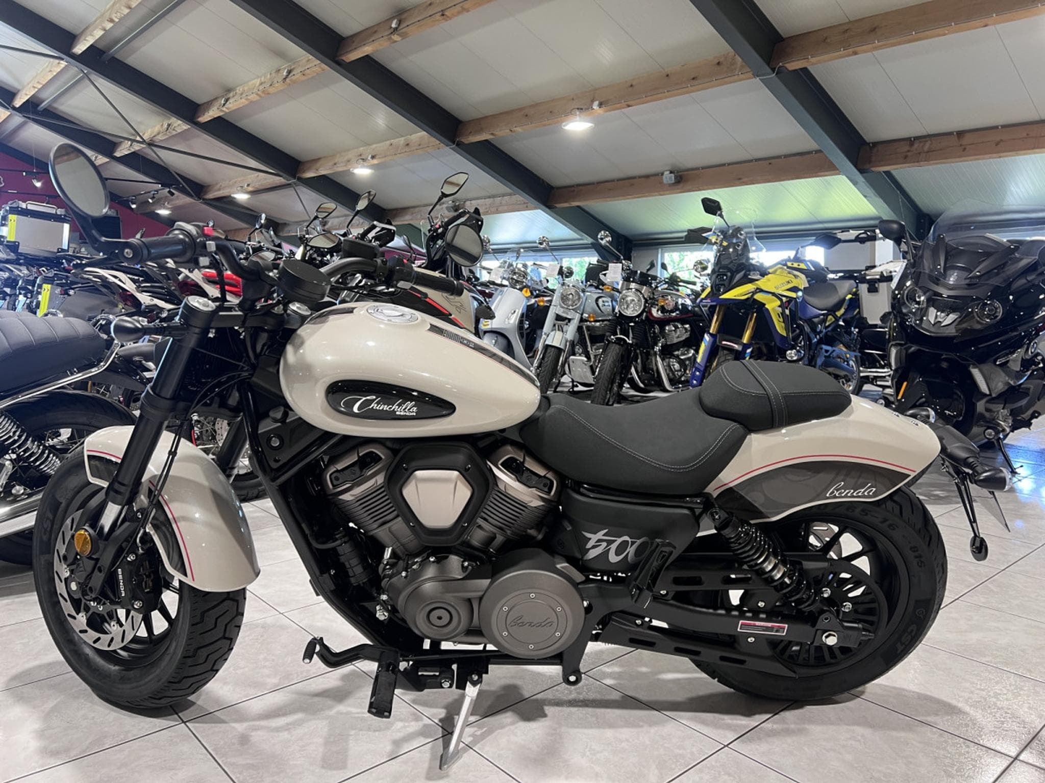 Benda Chinchilla 500 (2025) - Photo 4