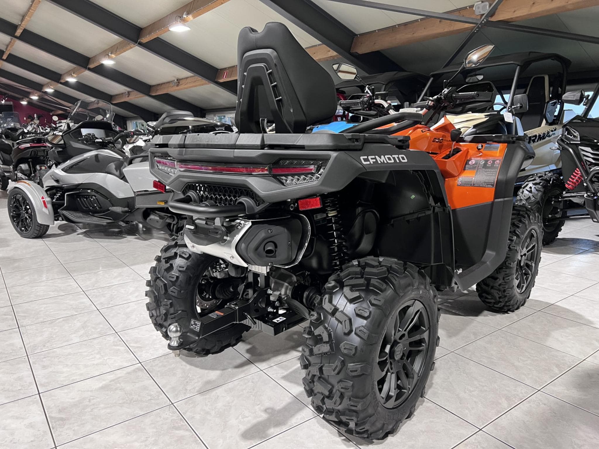 CF Moto CForce 850 T3 no ABS 60 km/h (2026) - Photo 3