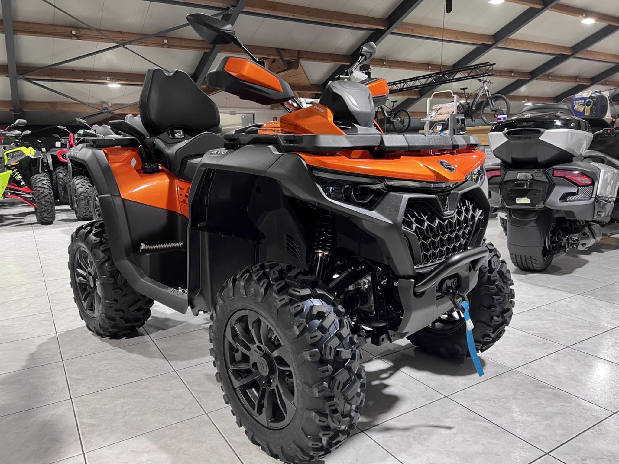 CF Moto CForce 850 T3 no ABS 60 km/h (2026) - Photo 8