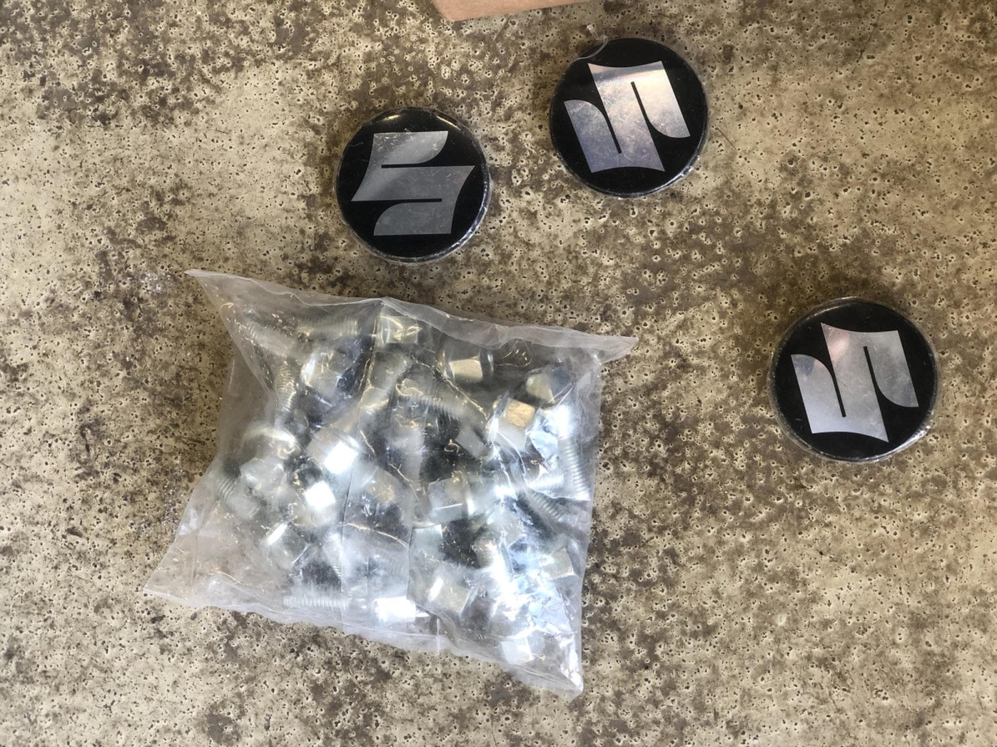 Jantes alu + Pneus h – 17" - Photo 10