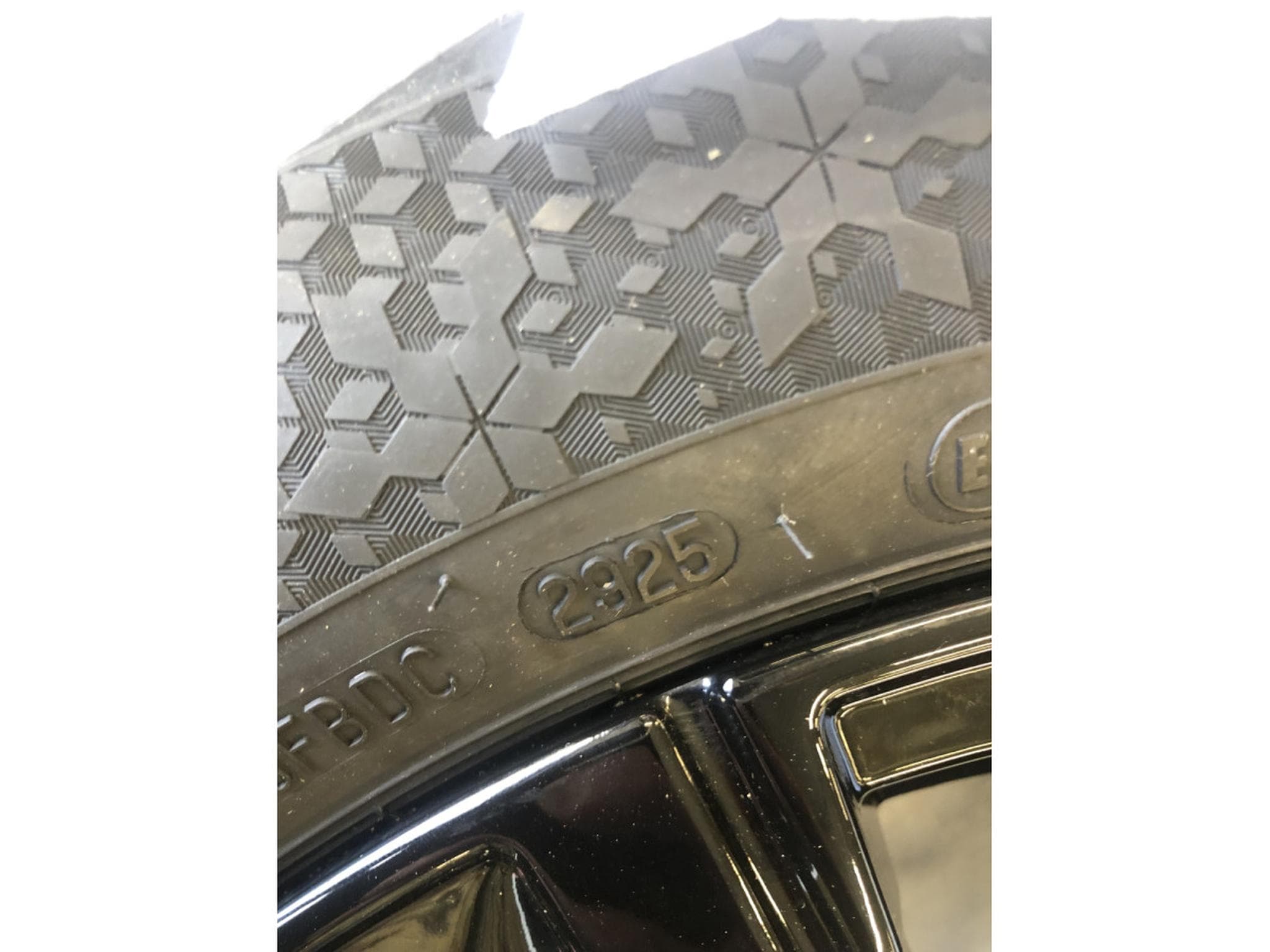 Jantes alu + Pneus h – 17" - Photo 5