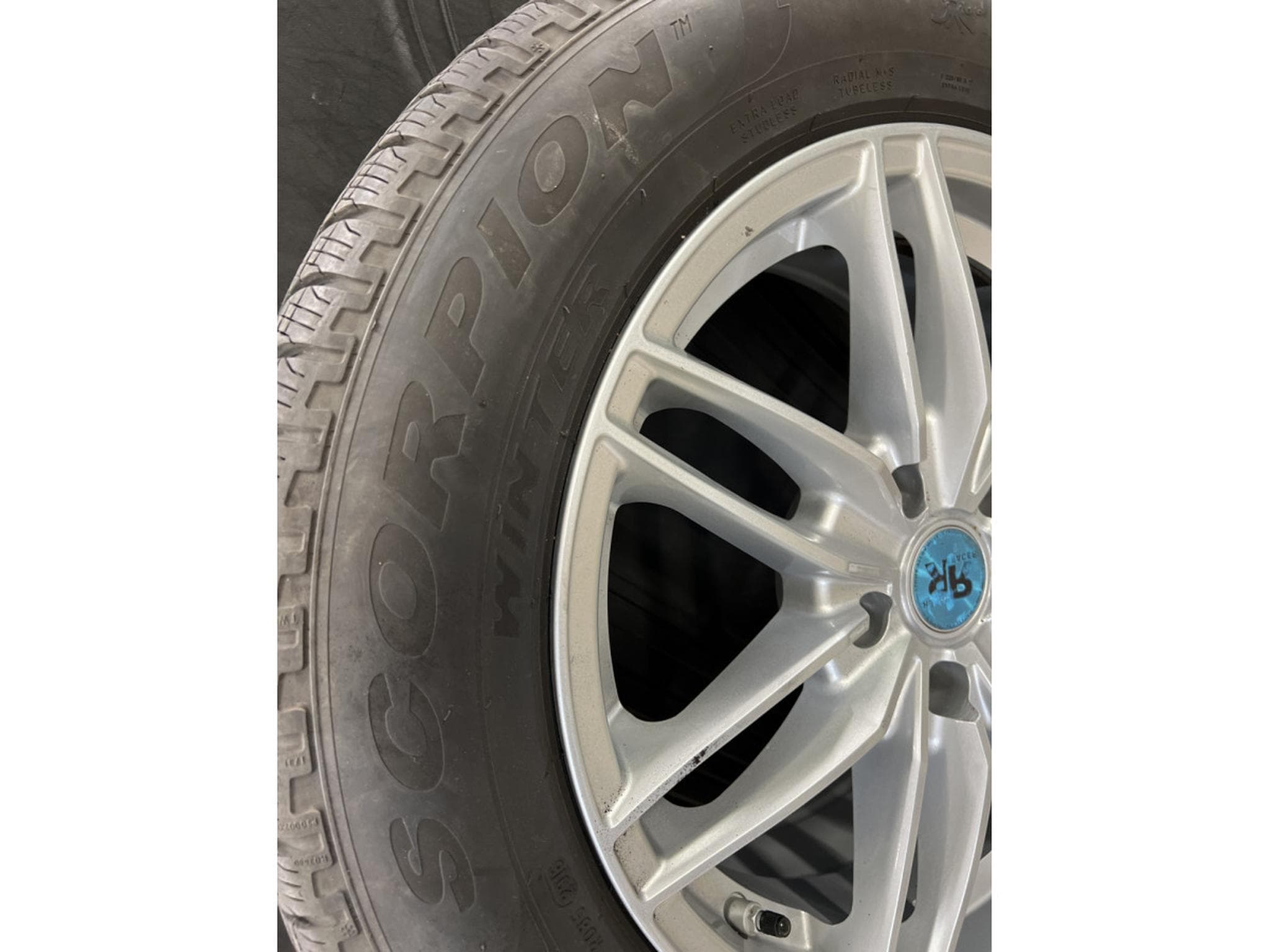 Jantes alu + Pneus h – 17" - Photo 4