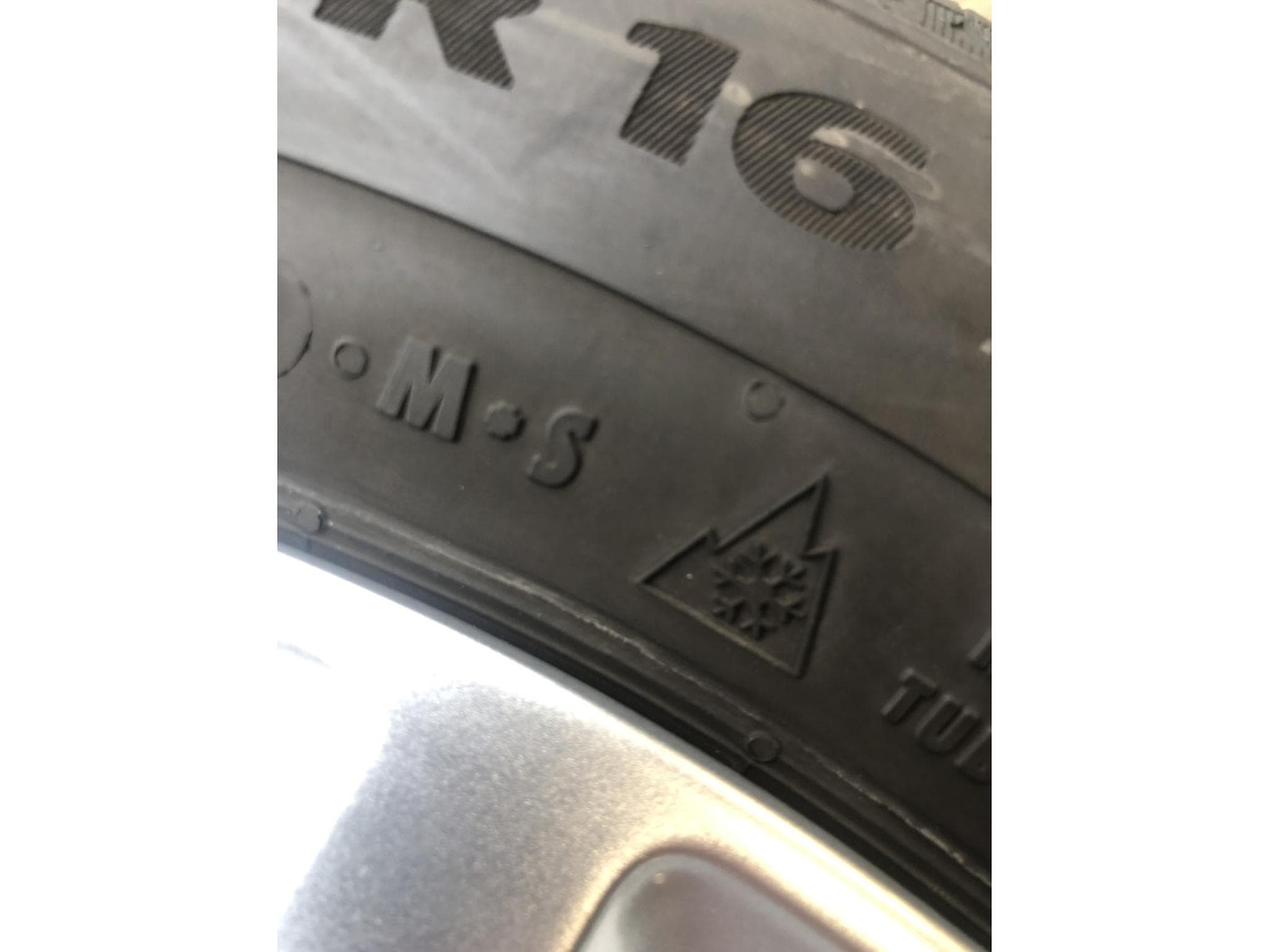 Jantes alu + Pneus h – 16" - Photo 5