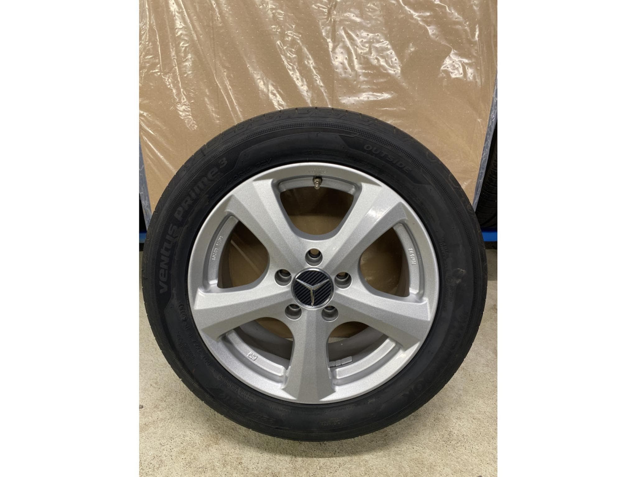 Jantes alu + Pneus é – 16" - Photo 1