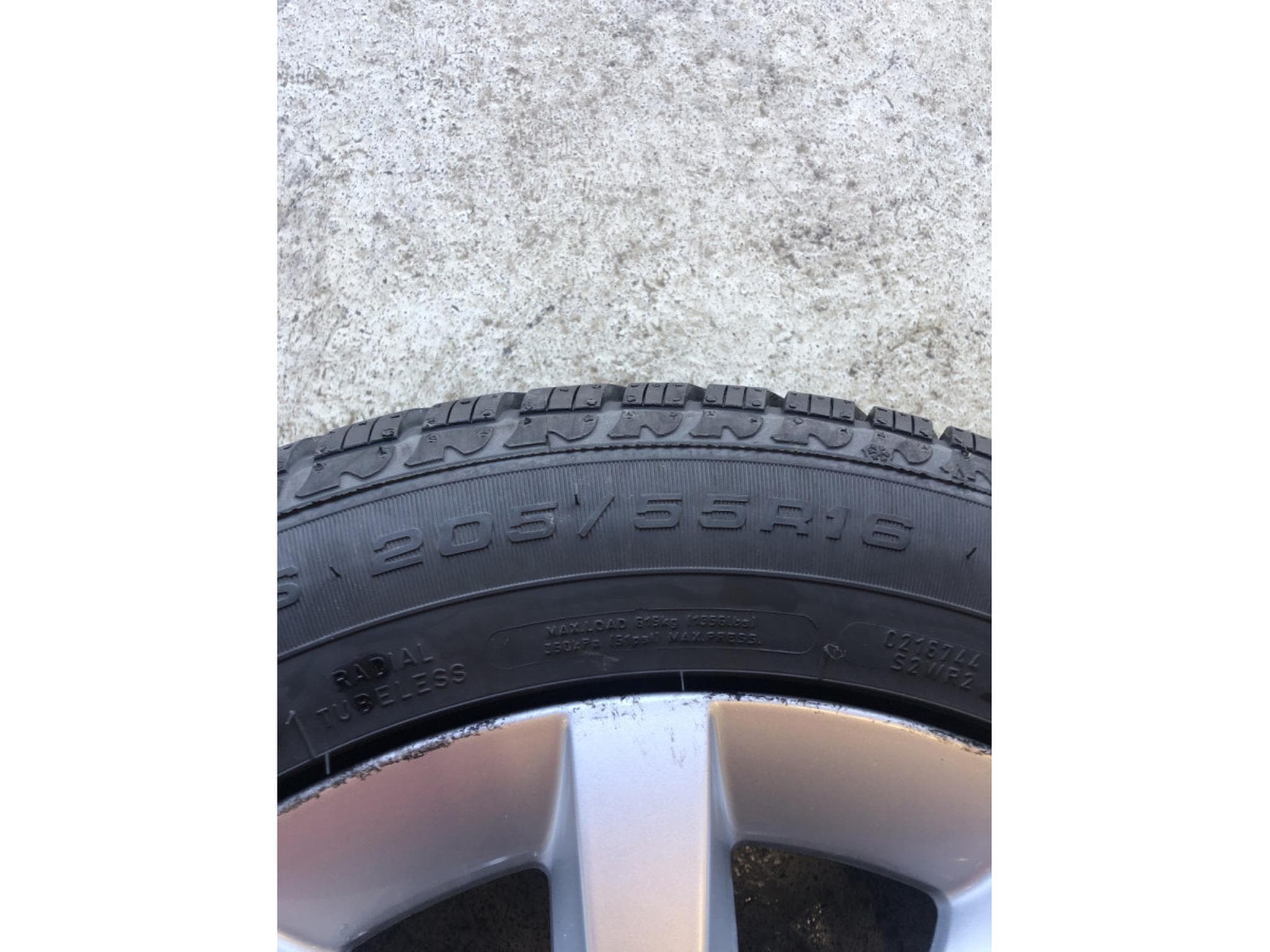 Jantes alu + Pneus h – 16" - Photo 6