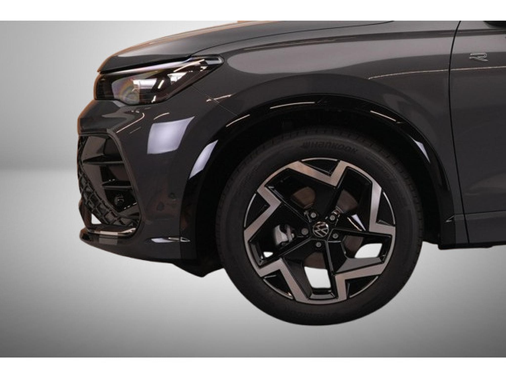 VW Tiguan 1.5 eTSI 150 DSG R-Line (2025) - Foto 9