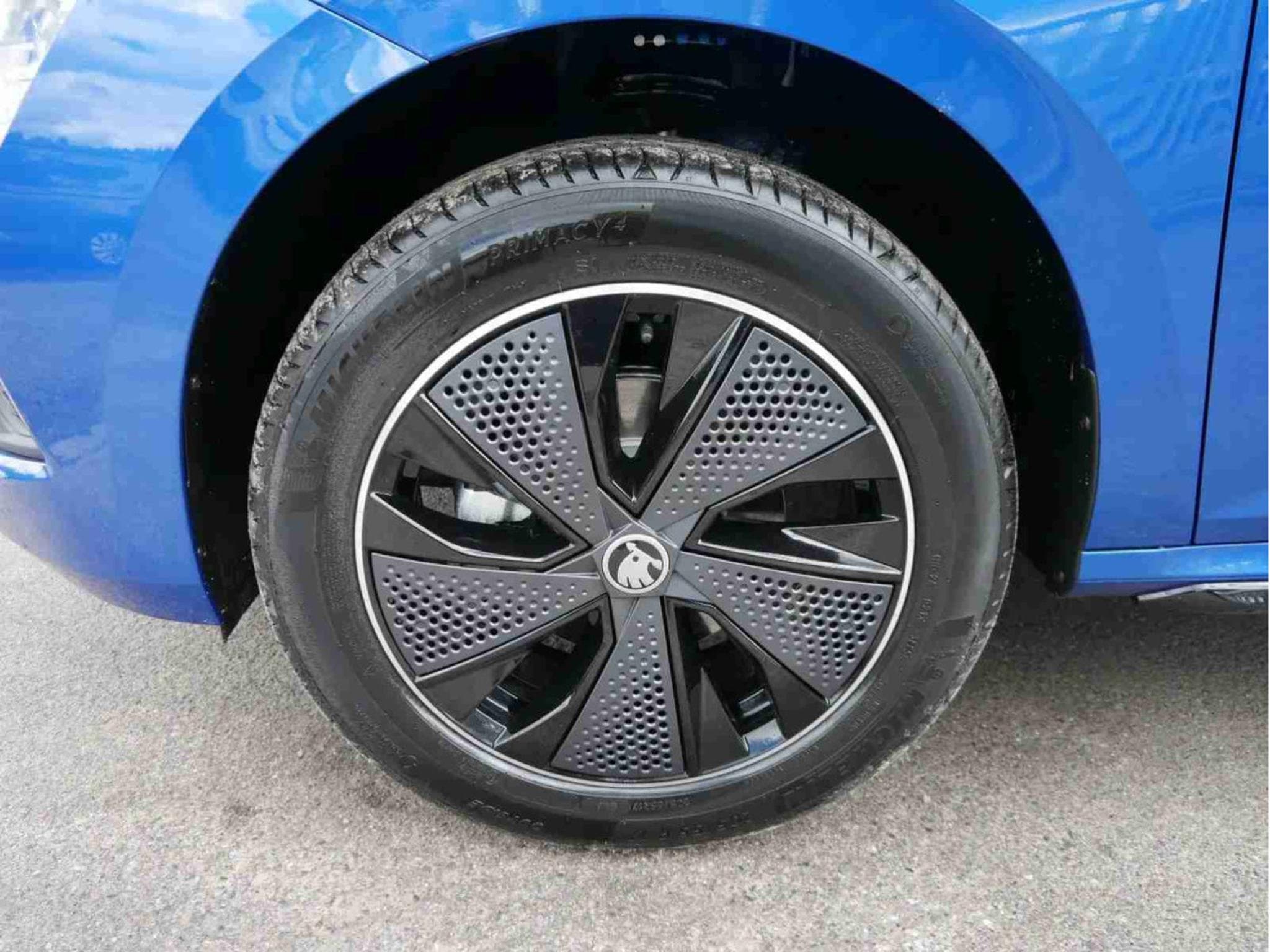 Skoda Kamiq 1.5 TSi 150 DSG Monte Carlo (2026) - Foto 5