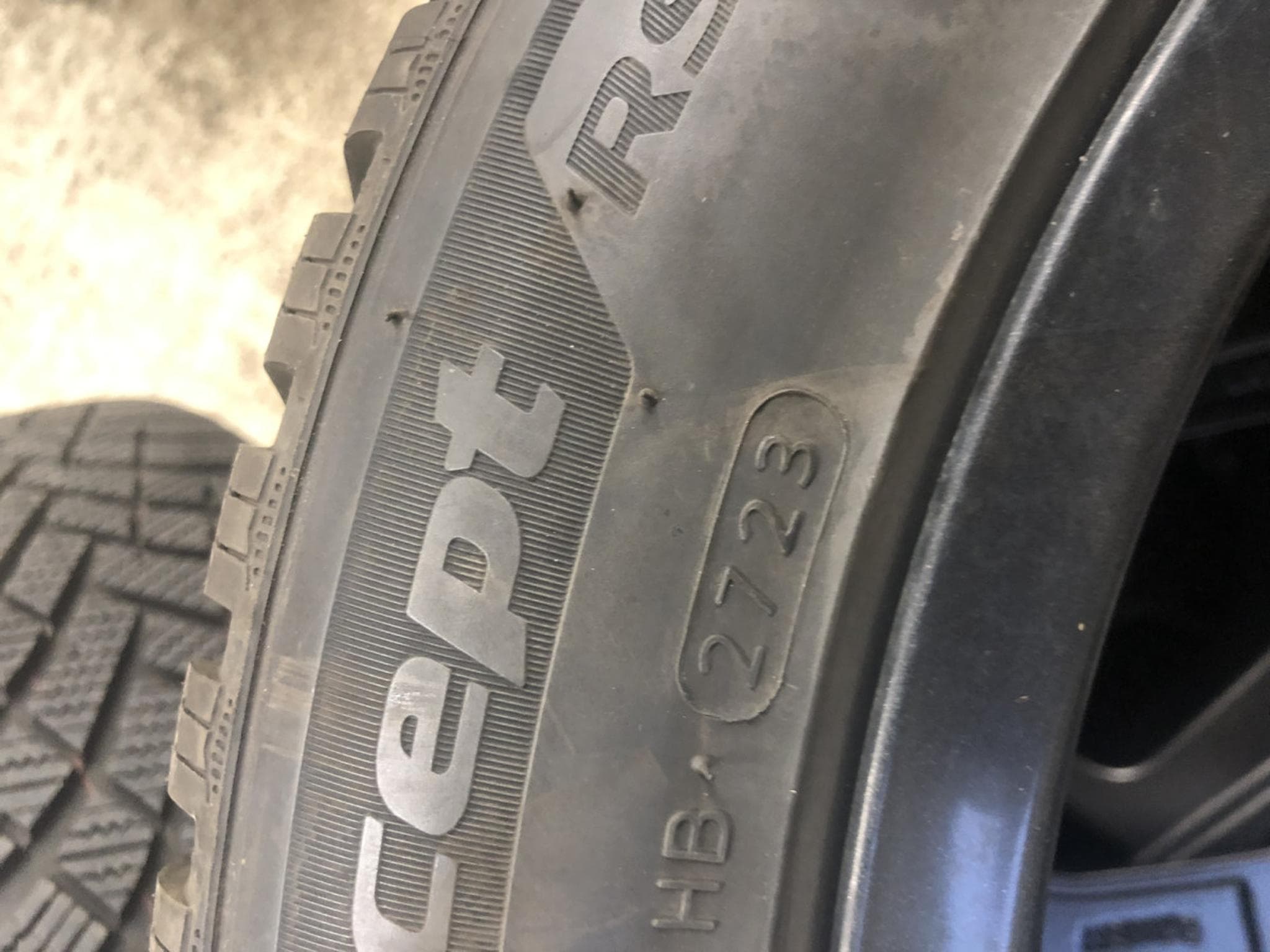 Jantes alu + Pneus h – 16" - Photo 6