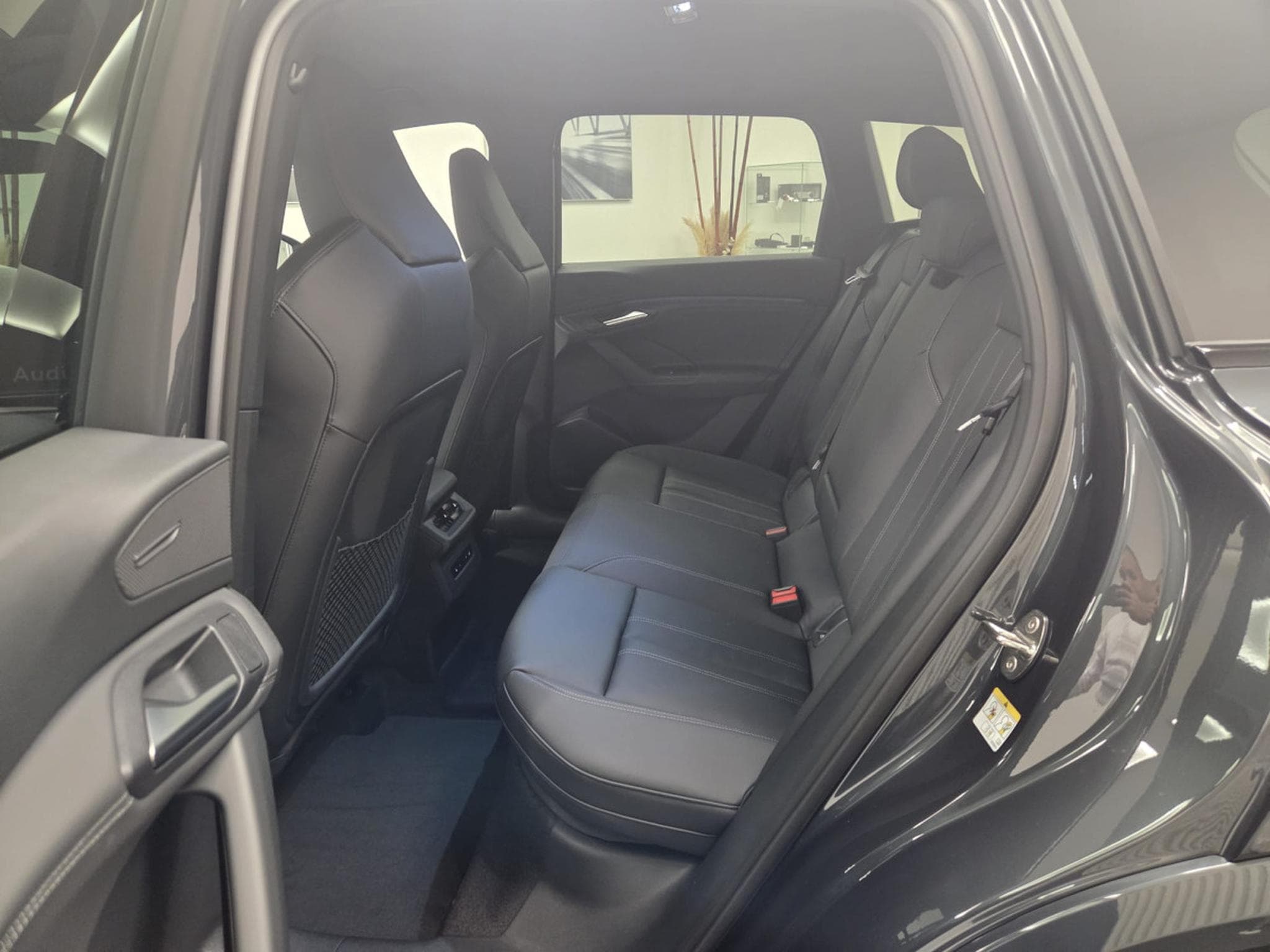 Audi Q6 e-tron SUV e-tron performance S line 305 CV / 225 kW (2026) - Foto 6