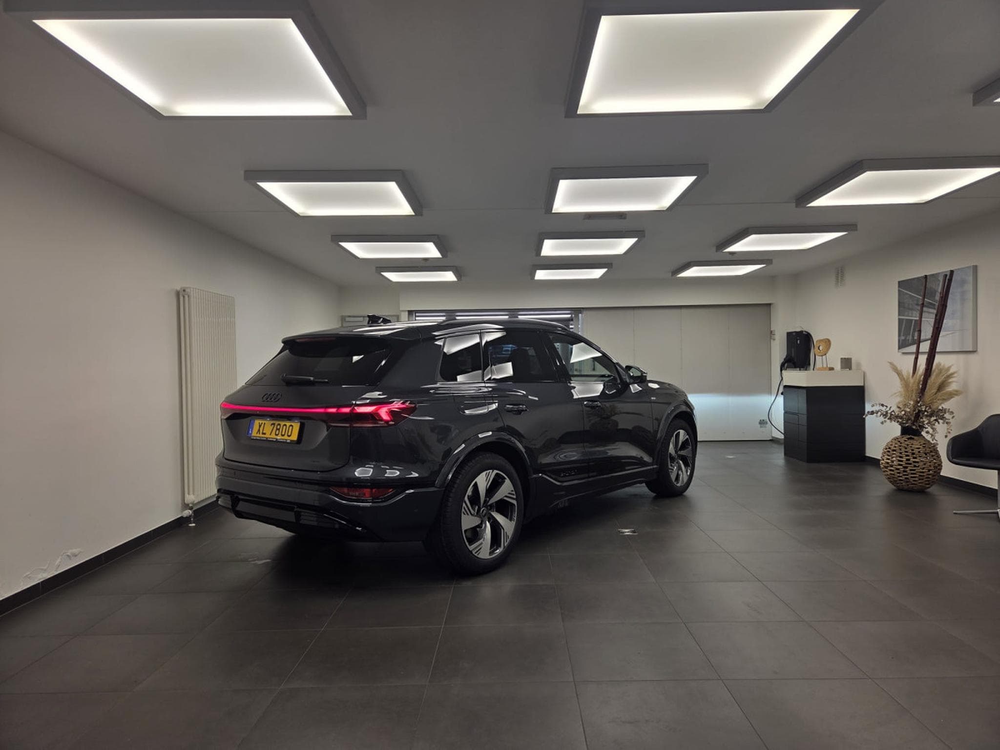 Audi Q6 e-tron SUV e-tron performance S line 305 CV / 225 kW (2026) - Foto 7