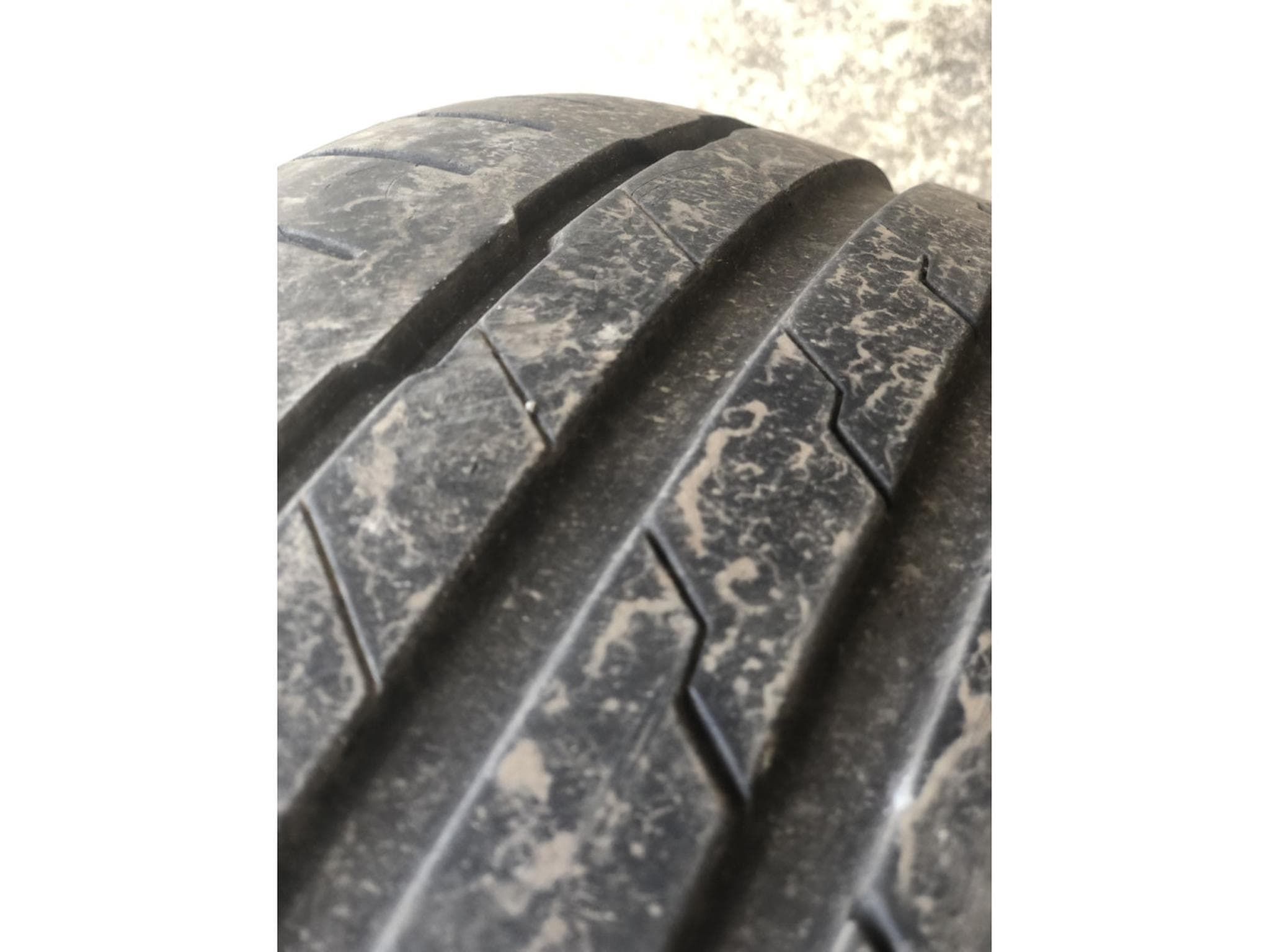 Pneus été – 19" - Photo 7