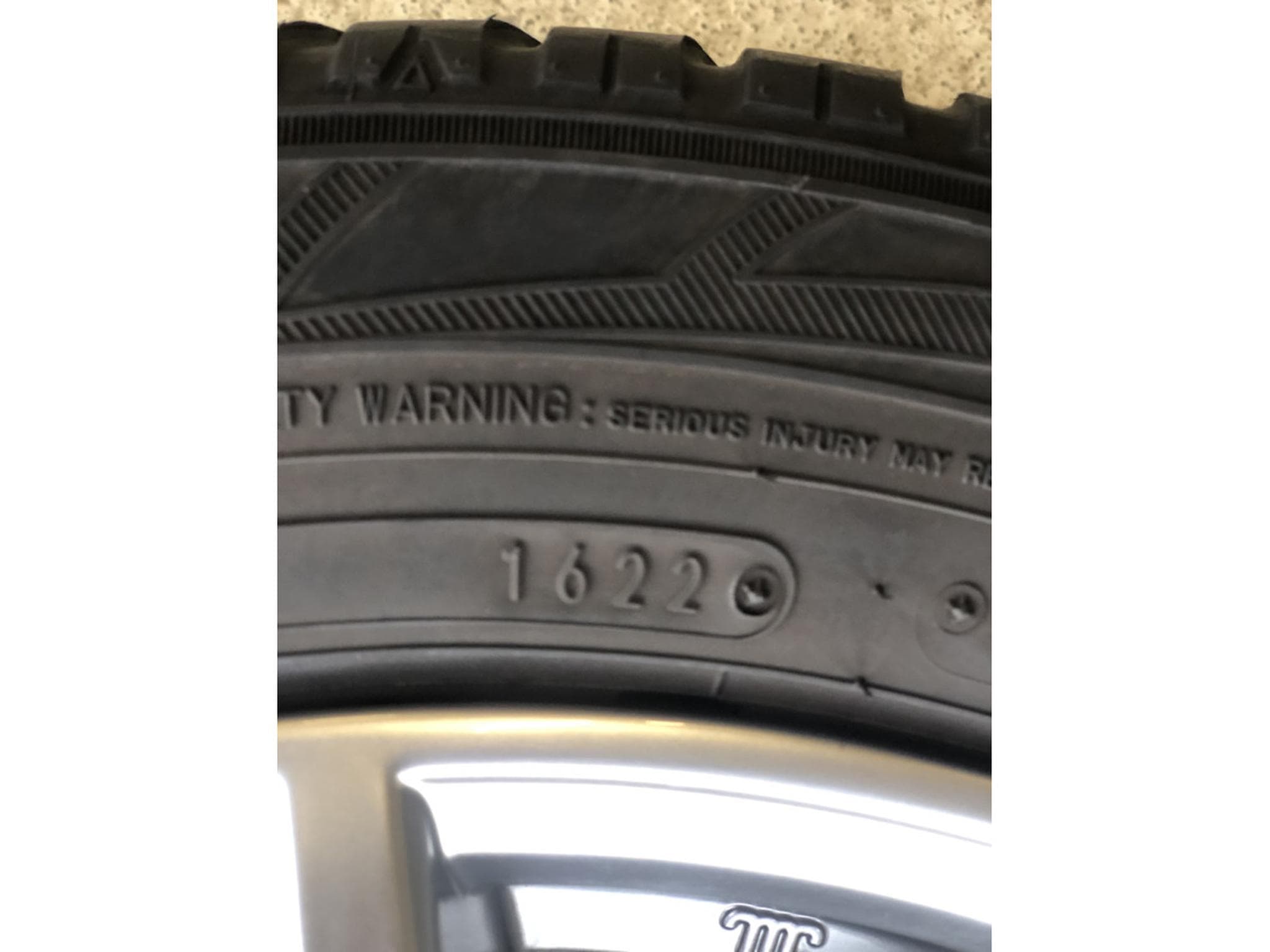 Jantes alu + Pneus h – 16" - Photo 6