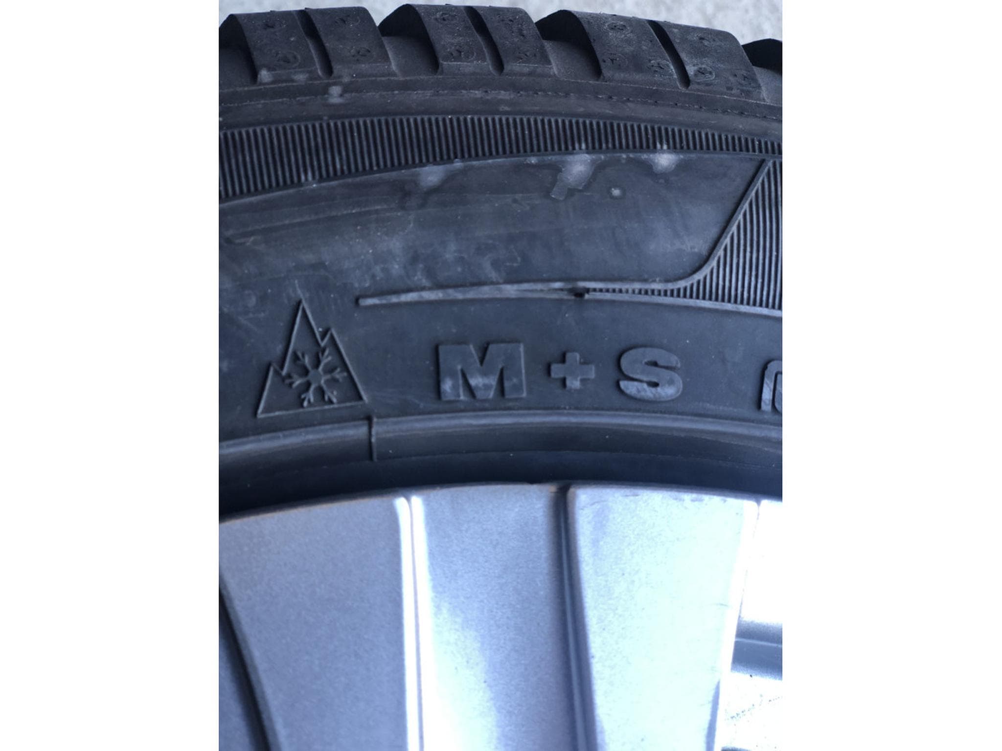 Jantes alu + Pneus h – 17" - Photo 5