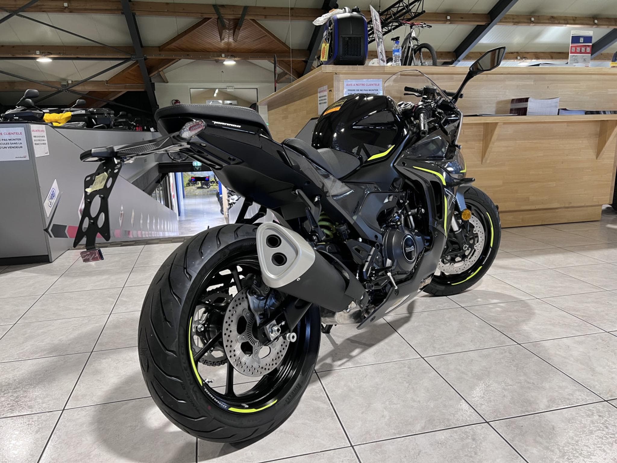 Benelli Tornado 550 (2026) - Foto 3
