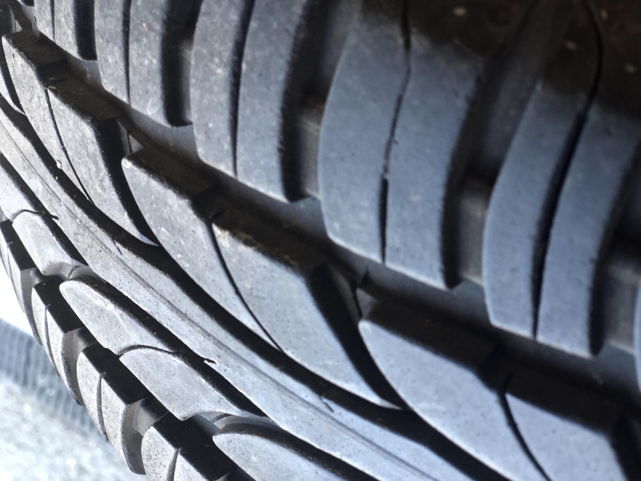 Jantes alu + Pneus é – 16" - Photo 5