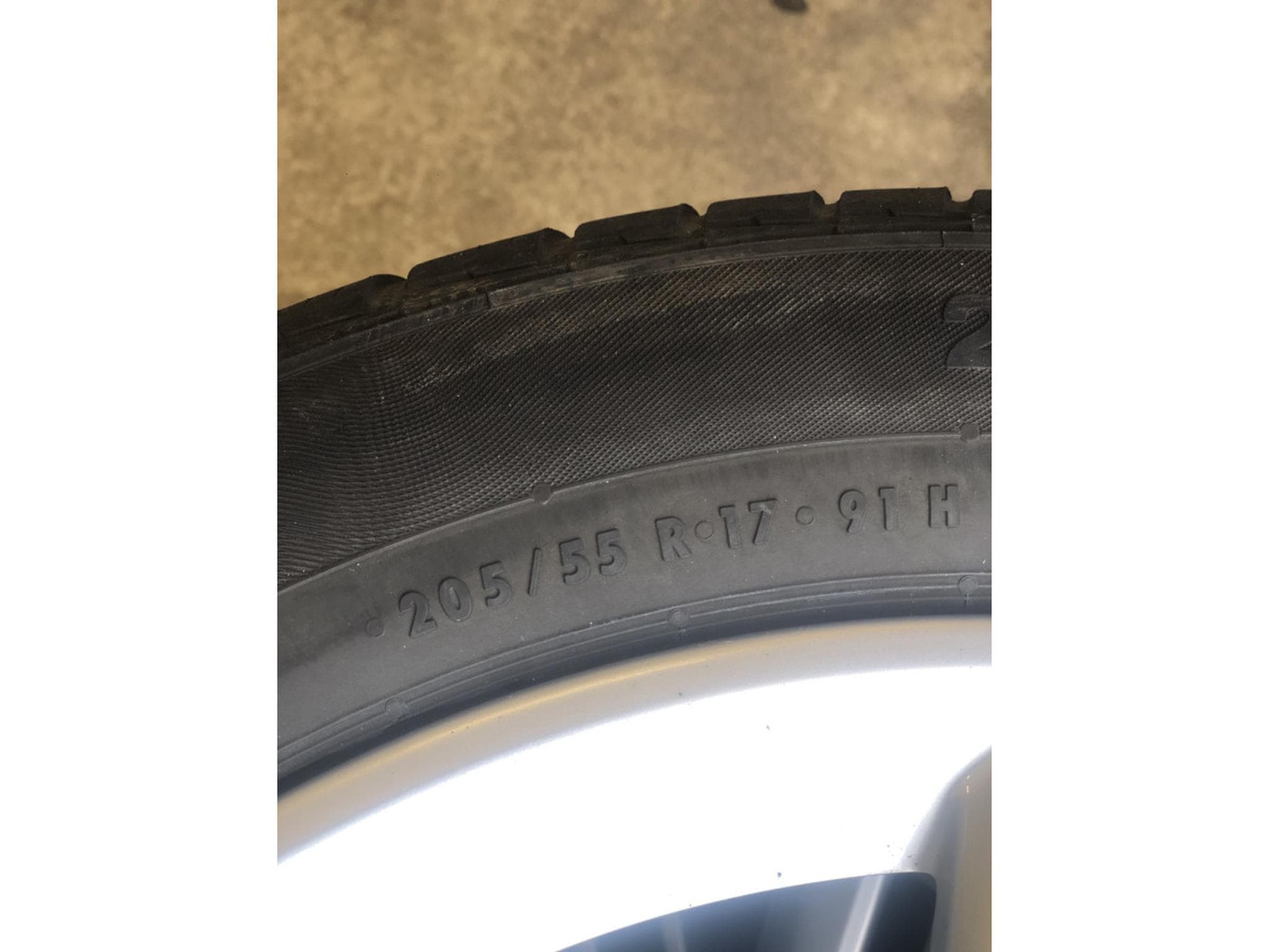 Jantes alu + Pneus h – 17" - Photo 4