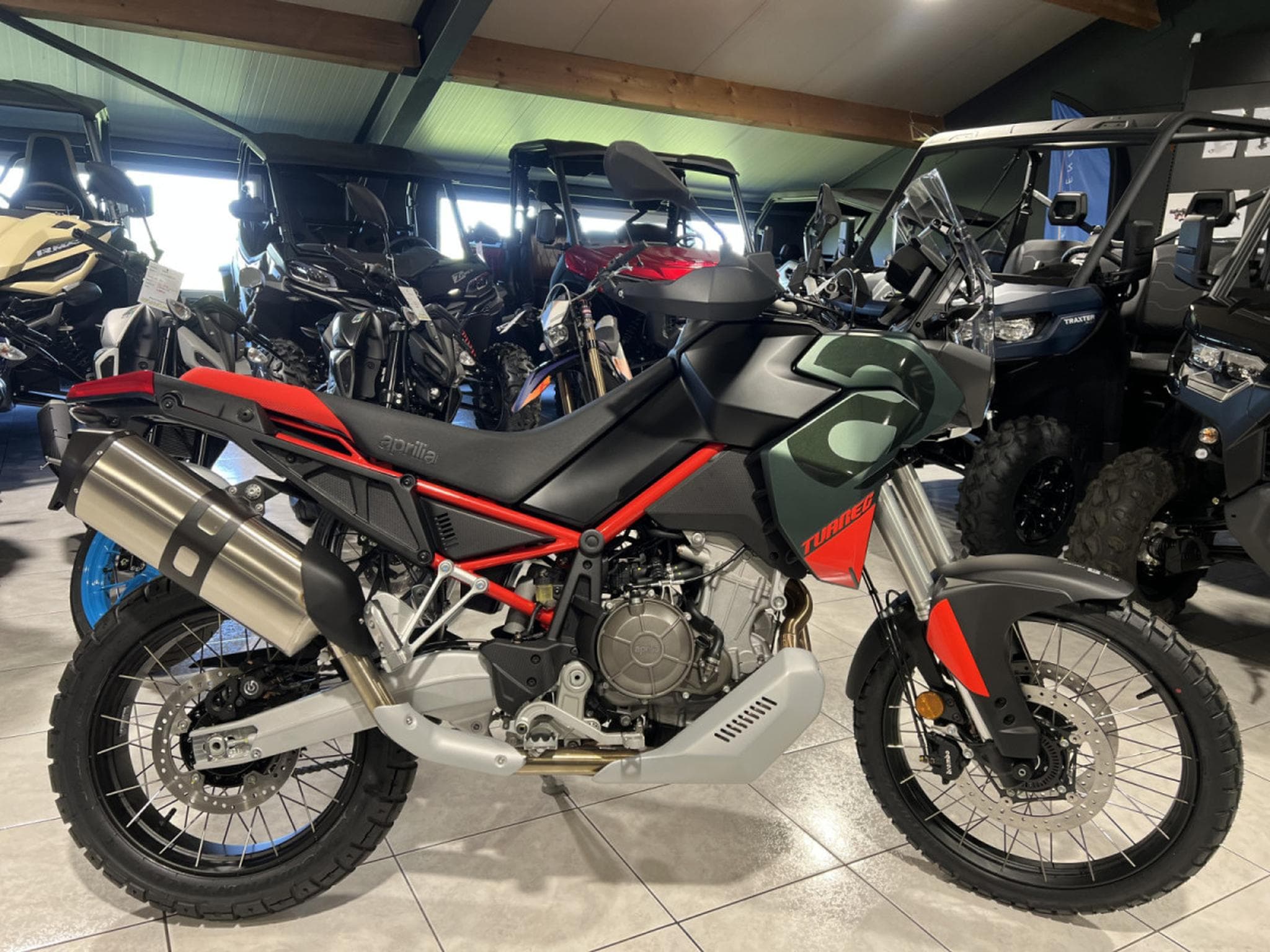 Aprilia Tuareg 660 Tornado Green disponible aussi en 35 KW (2026) - Foto 1