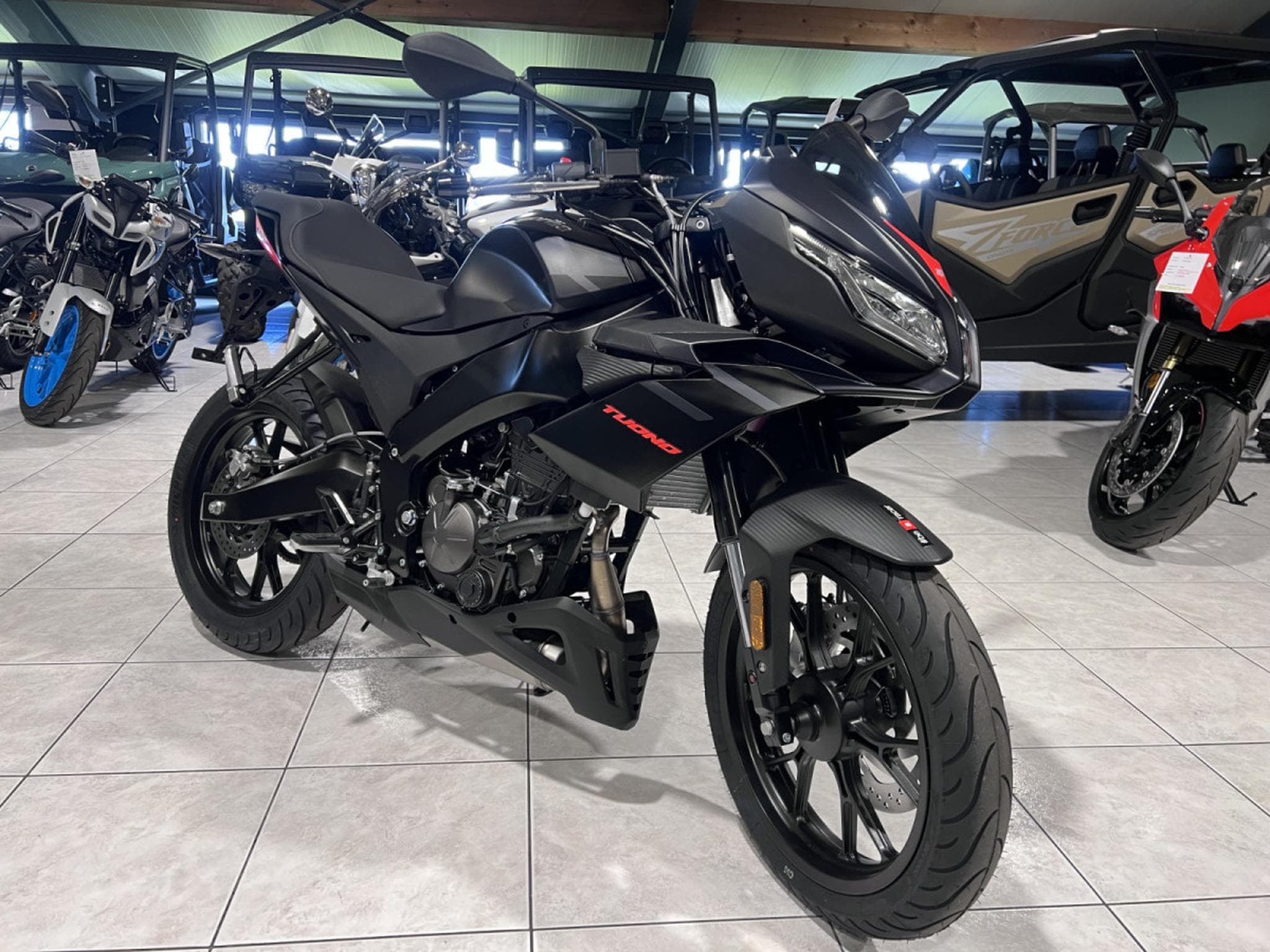 Aprilia Tuono 125 (2025) - Foto 6