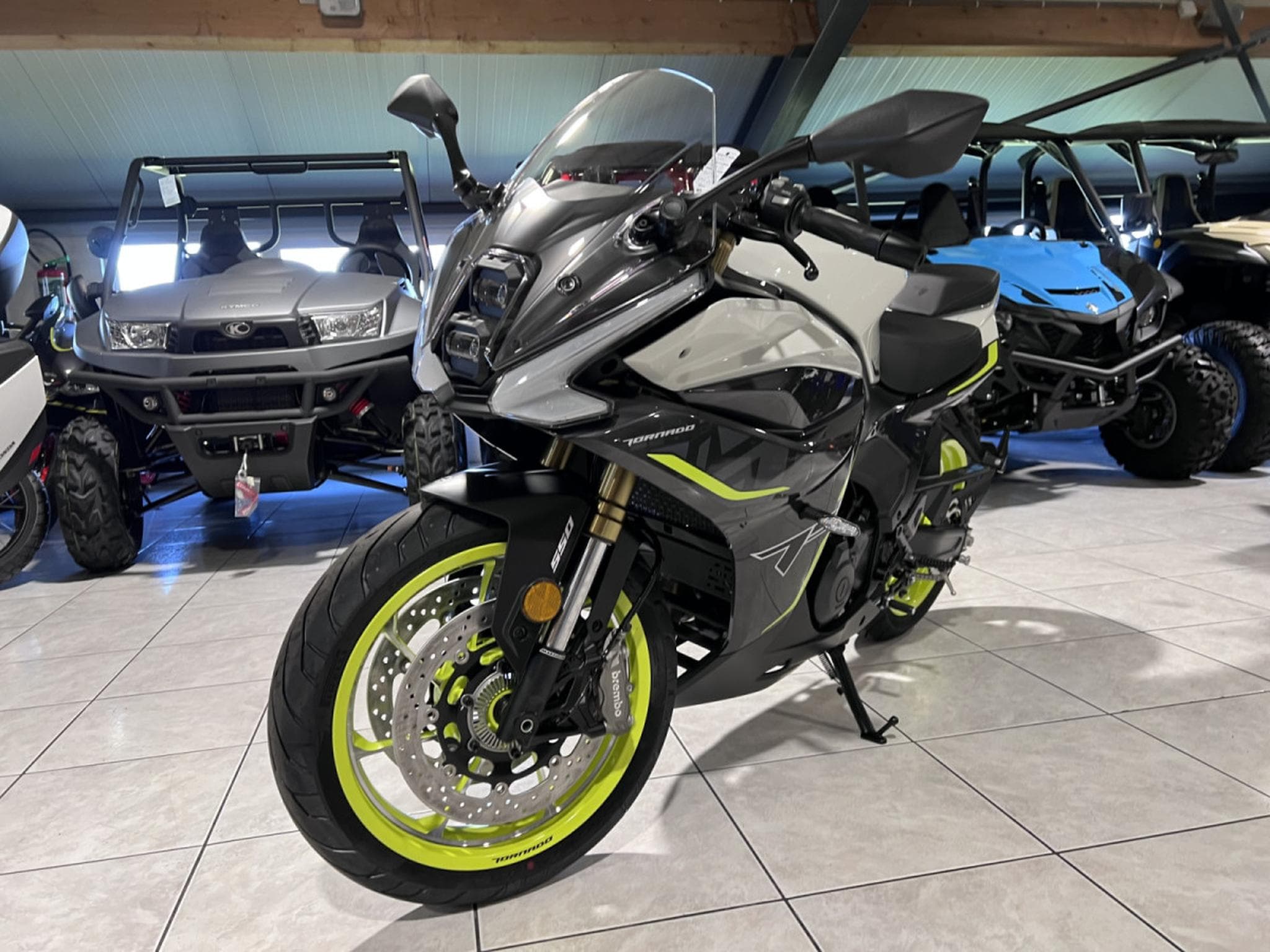Benelli Tornado 550 (2026) - Foto 2
