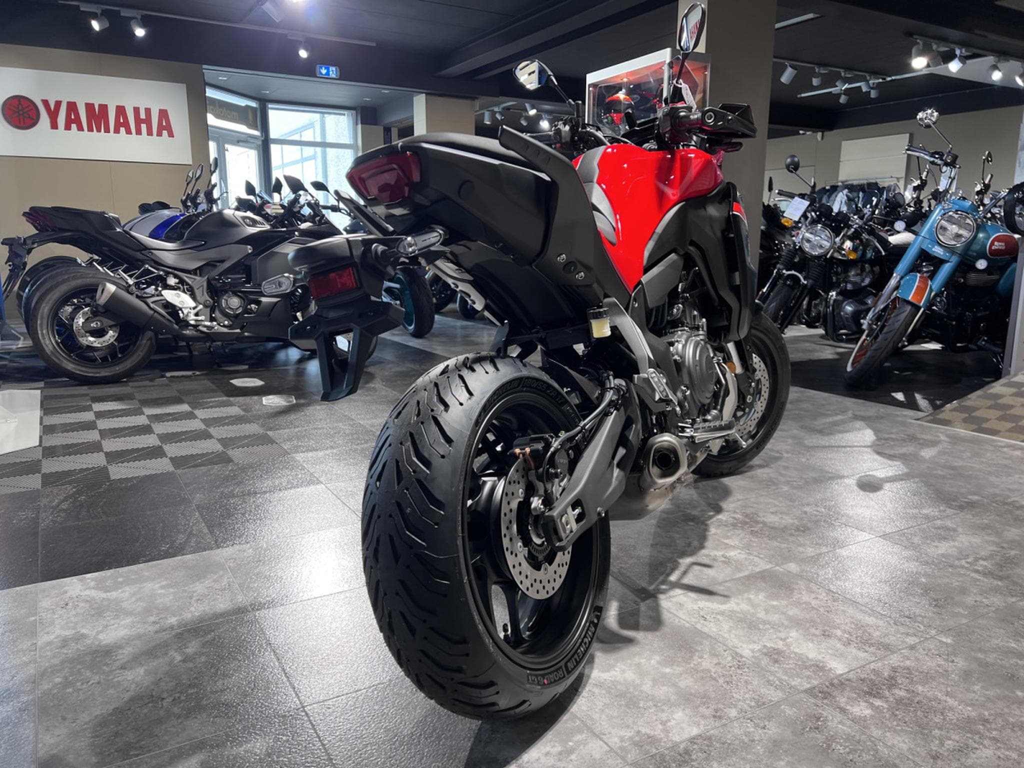 Yamaha Tracer 7 (2025) - Foto 3