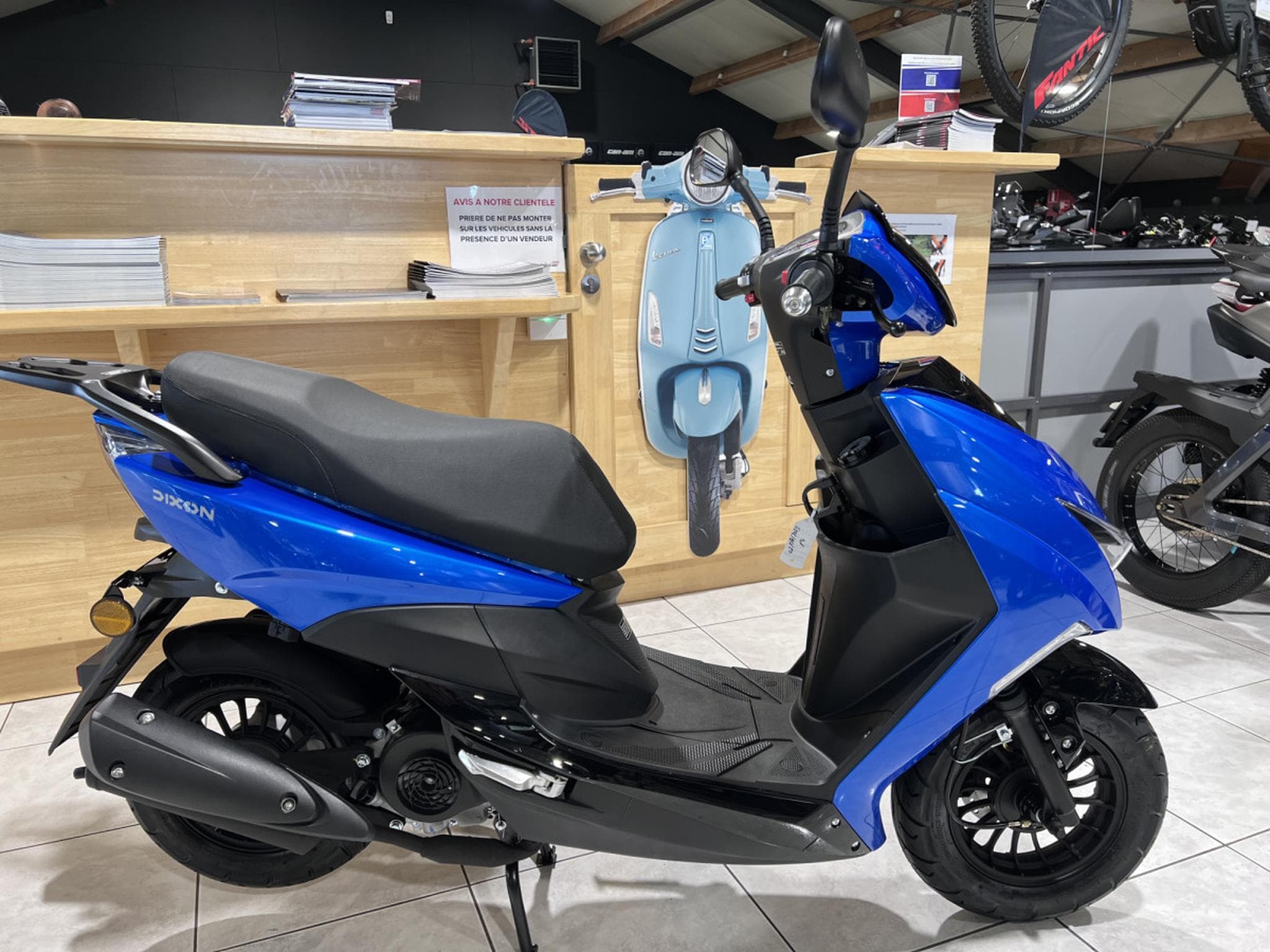 TNT Motor Dixon 10 CLASSE A 25 km/h (2024) - Foto 1