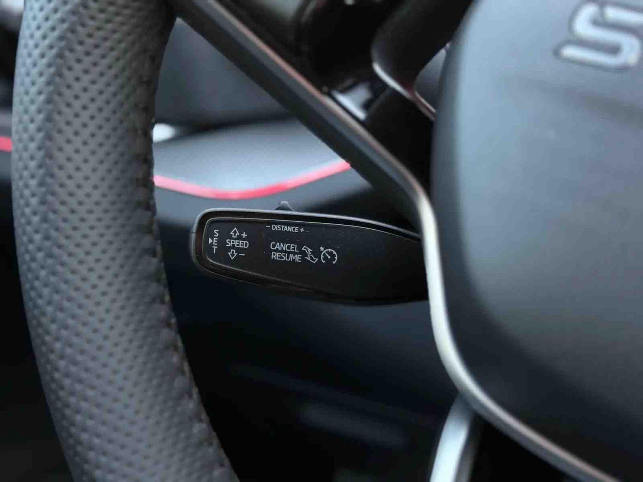 Skoda Kodiaq 2.0 TSi DSG 204 4x4 Sportline (2025) - Foto 15