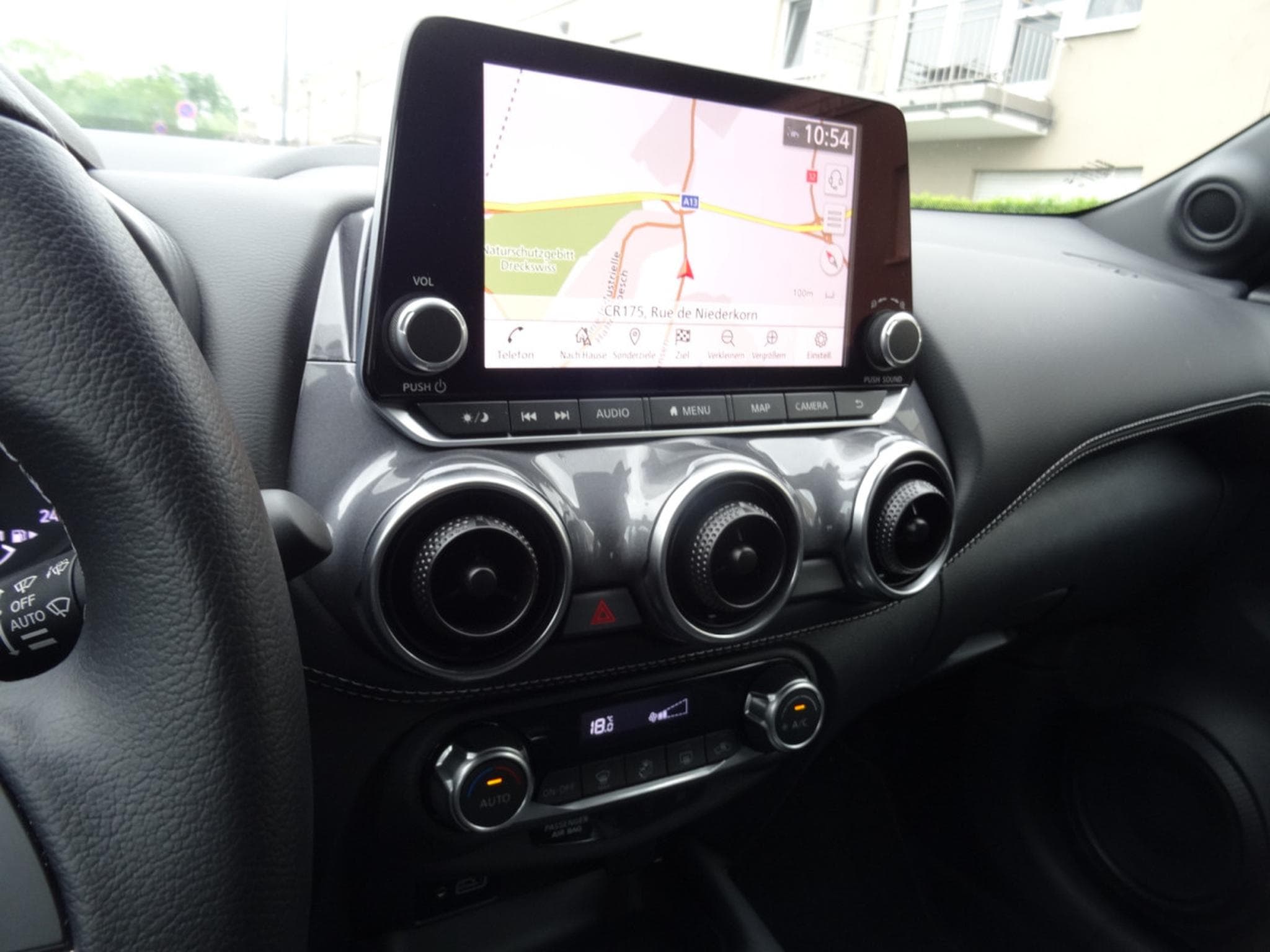 Nissan Juke 1.0 N- CONNECTA + Park & Ride Pack (2024) - Photo 12
