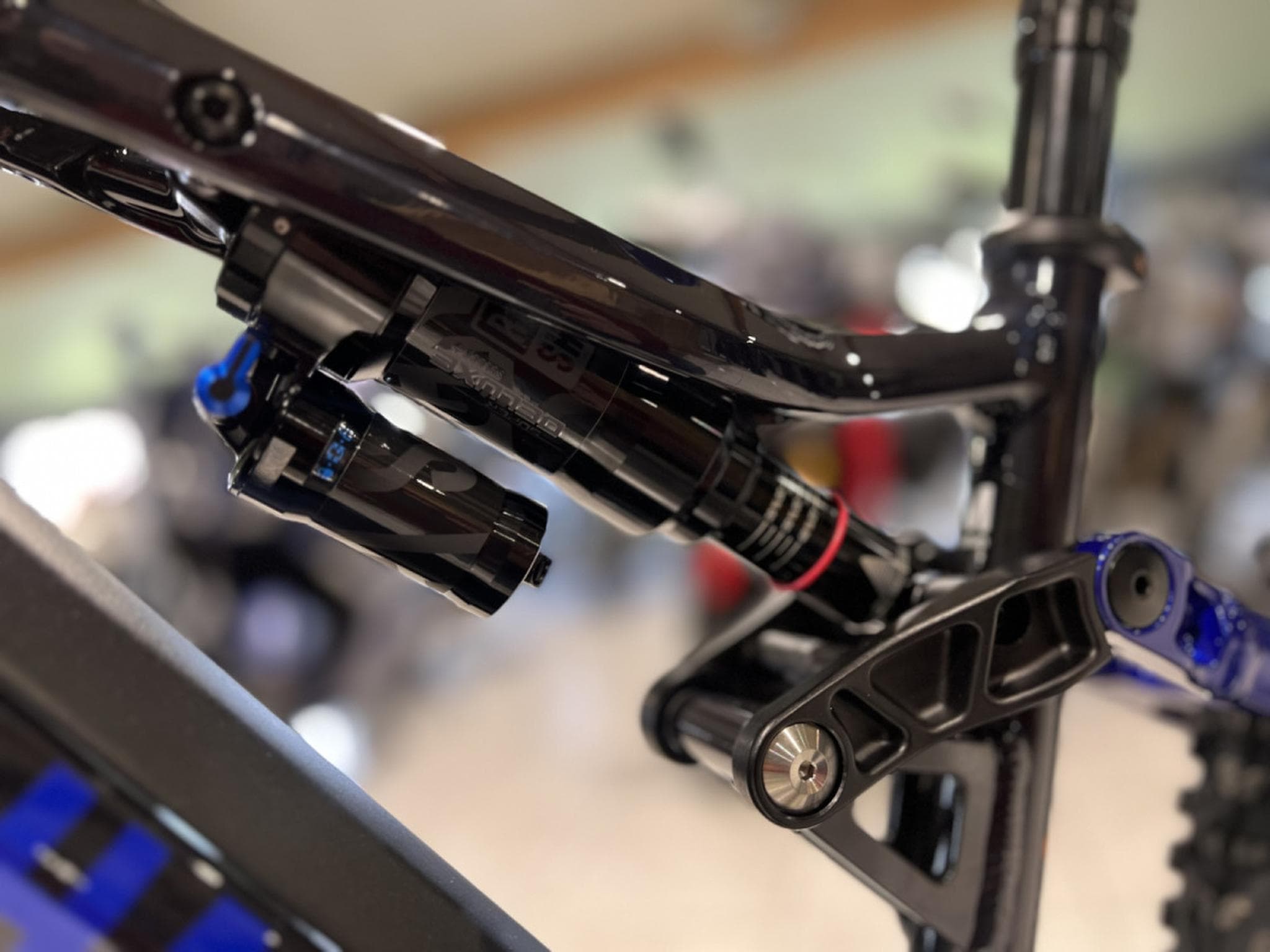 Yamaha Moro 07 S Rock Shox 160 mm, Magura freins 4 pistons,  PW séries 85 N (2026) - Foto 7