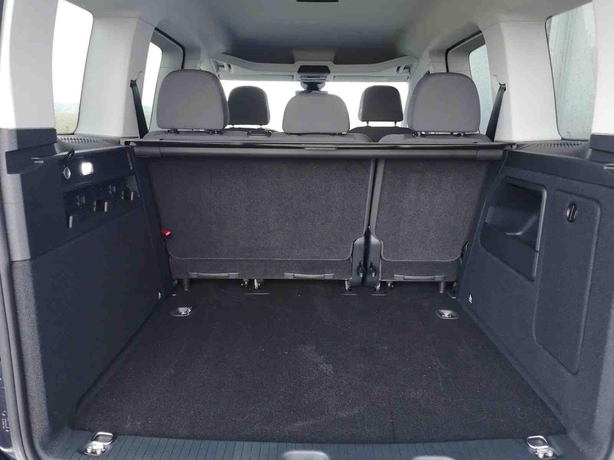 VW Caddy 1.5 TSI 116 (2025) - Foto 9