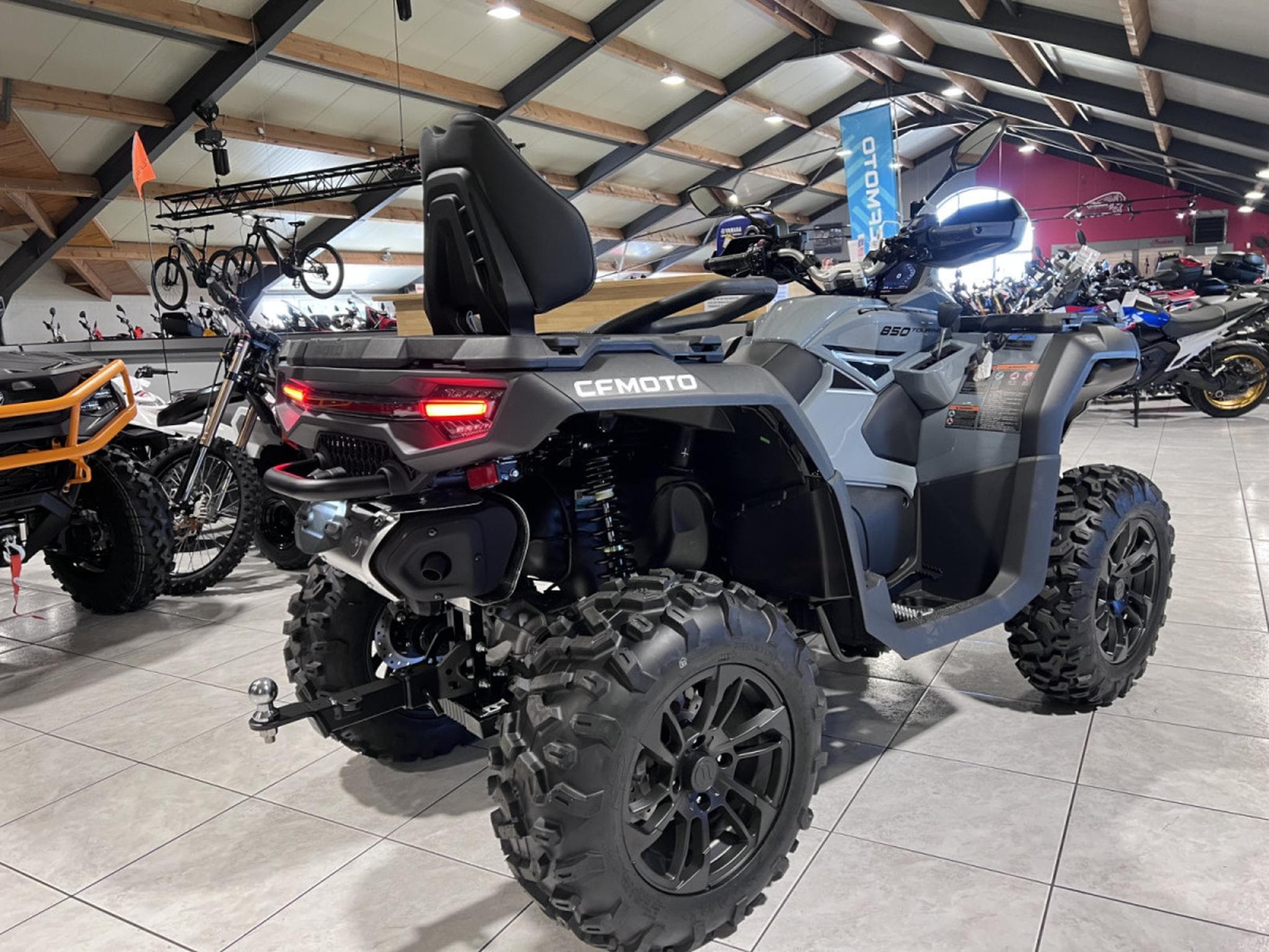 CF Moto CForce 850 T3 no ABS 60 km/h (2026) - Foto 3