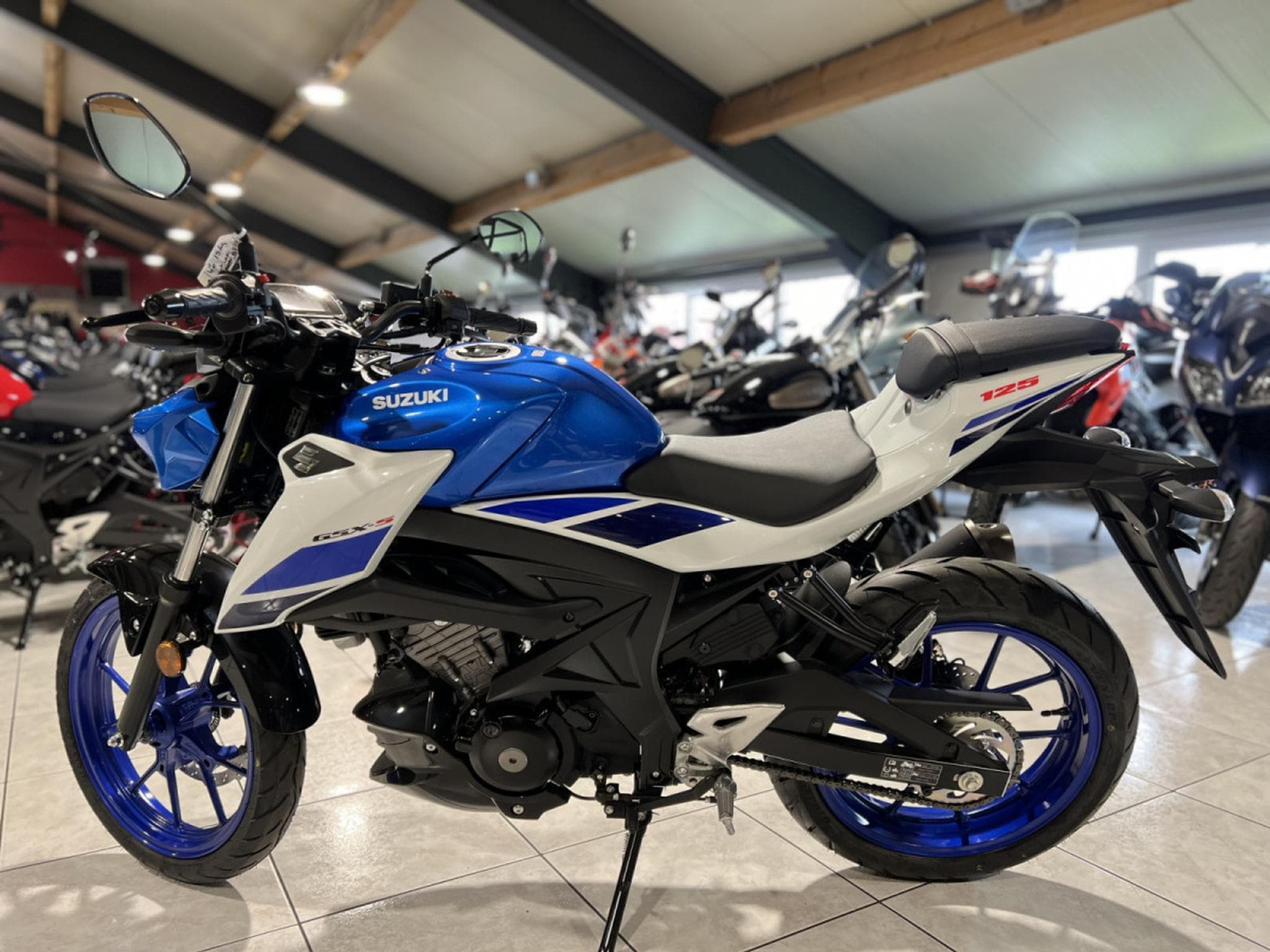 Suzuki GSX-S (2026) - Foto 4