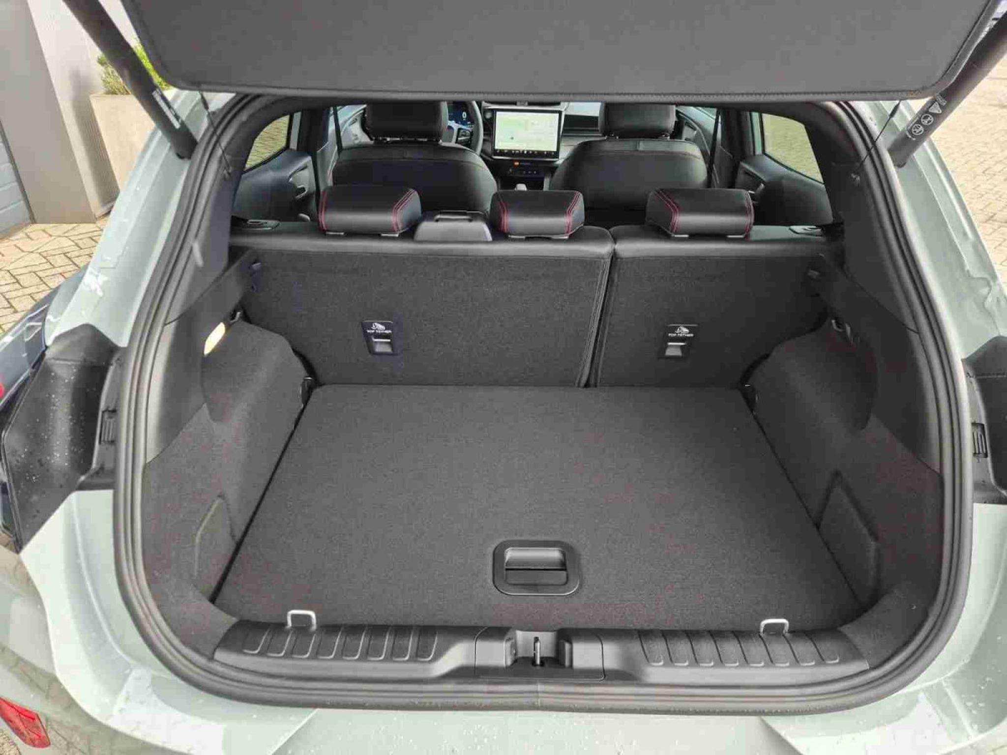 Ford Puma 1.0i Ecoboost 125 AT ST-Line X (2025) - Foto 16