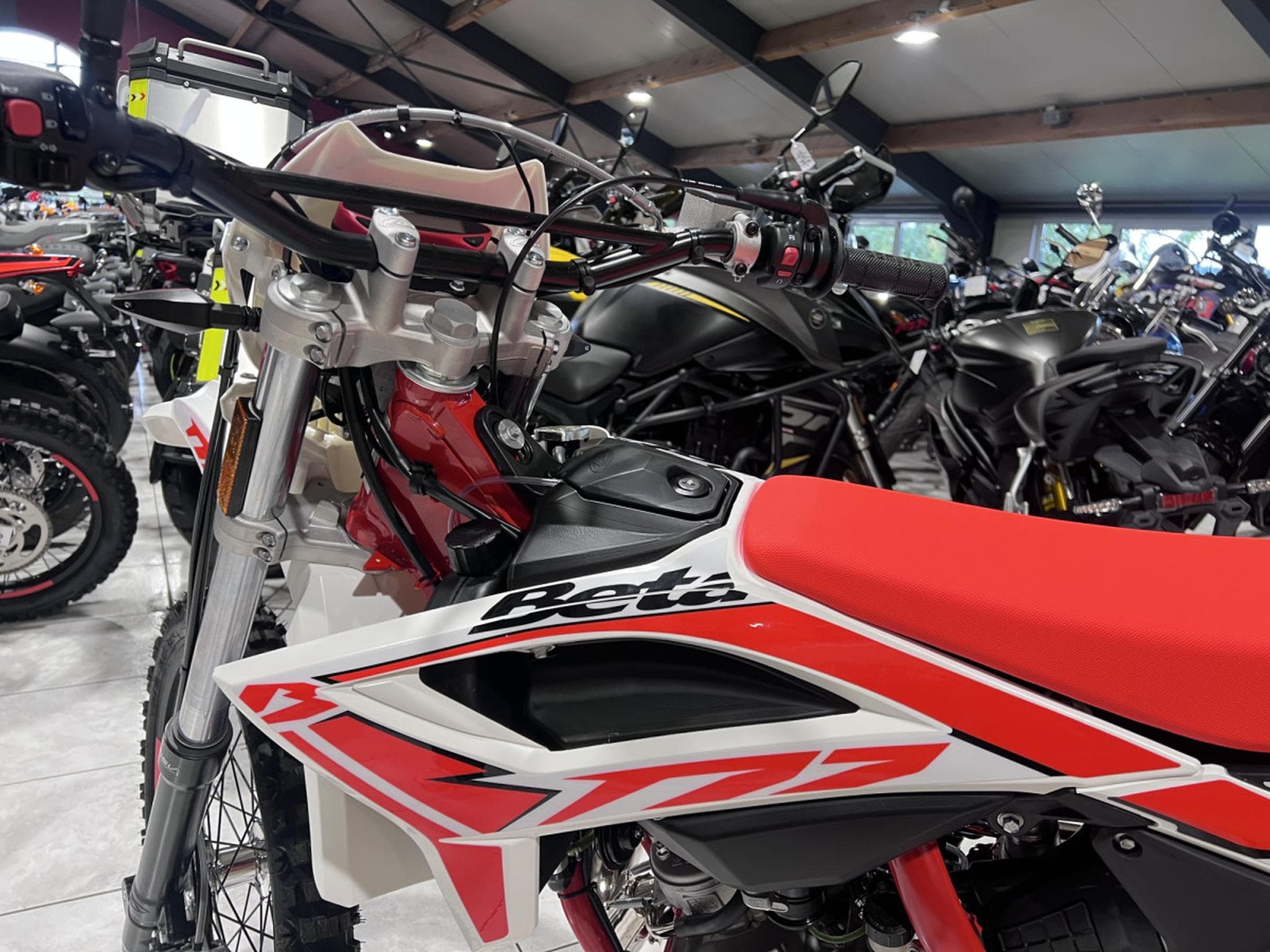 Beta R Enduro SPORT 2T (2024) - Foto 6