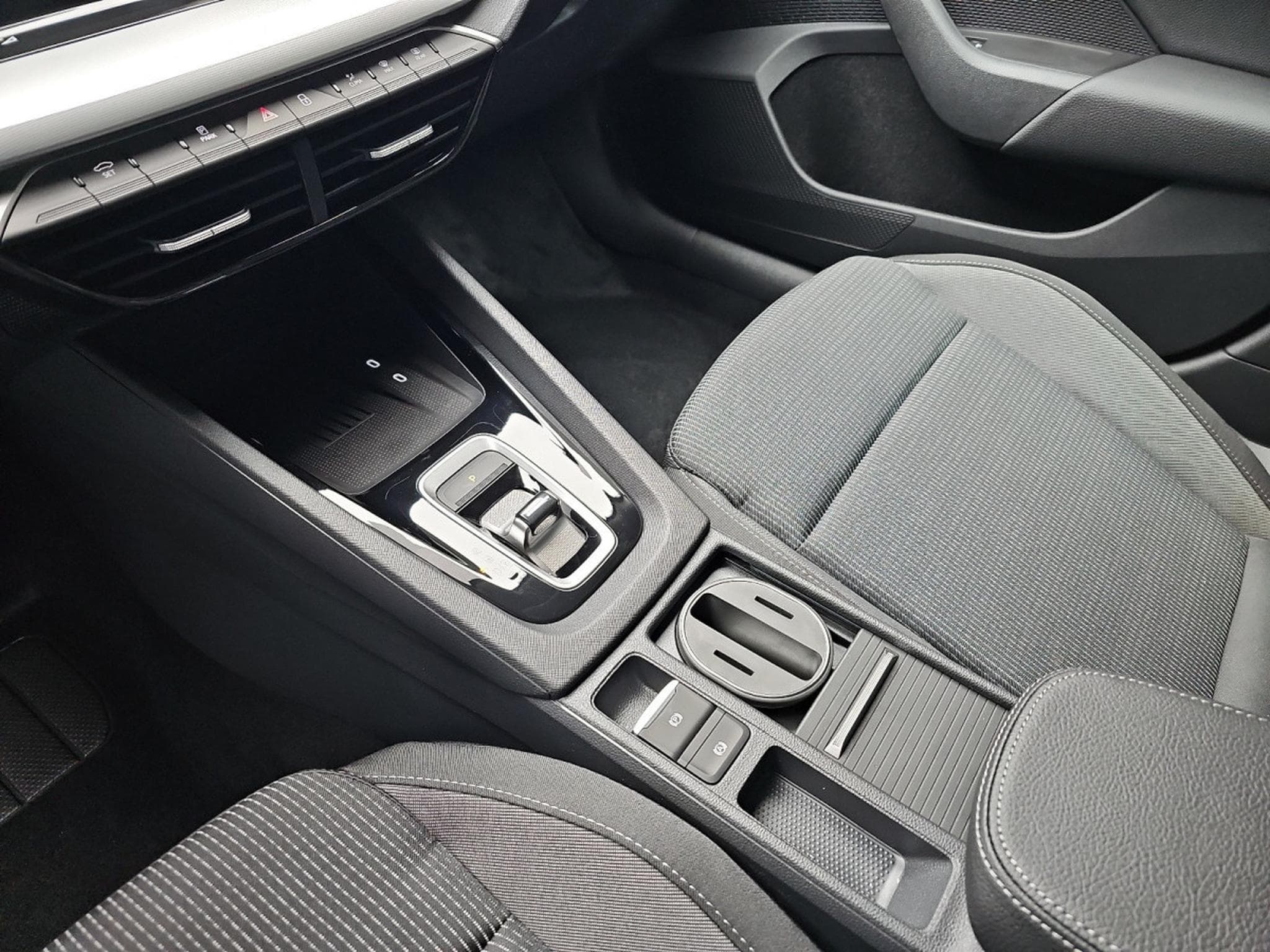 Skoda Octavia 1.5 TSi 150 DSG SELECTION (2025) - Foto 11