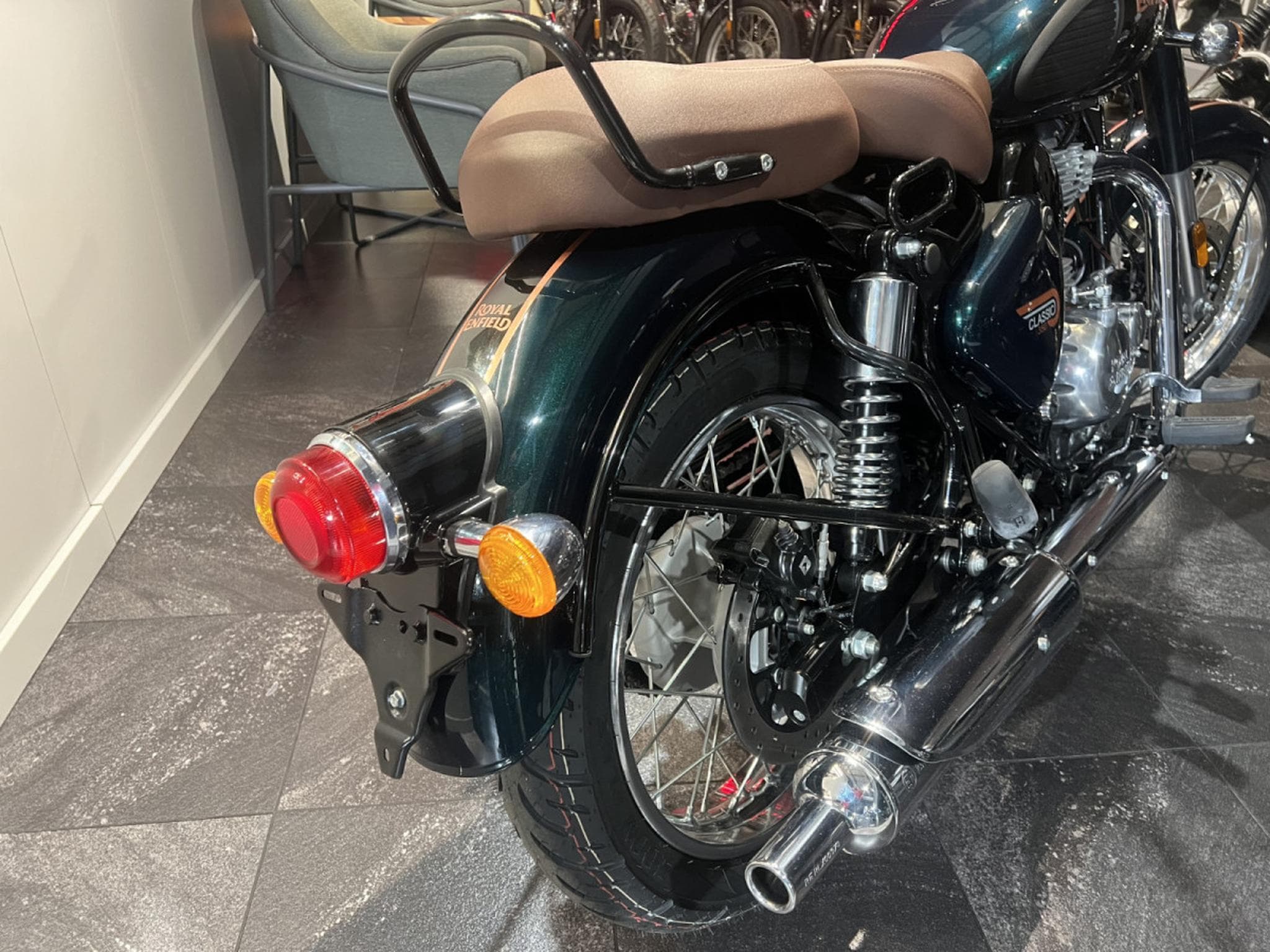 Royal Enfield Classic 350 VERT HALCYON (2026) - Foto 2