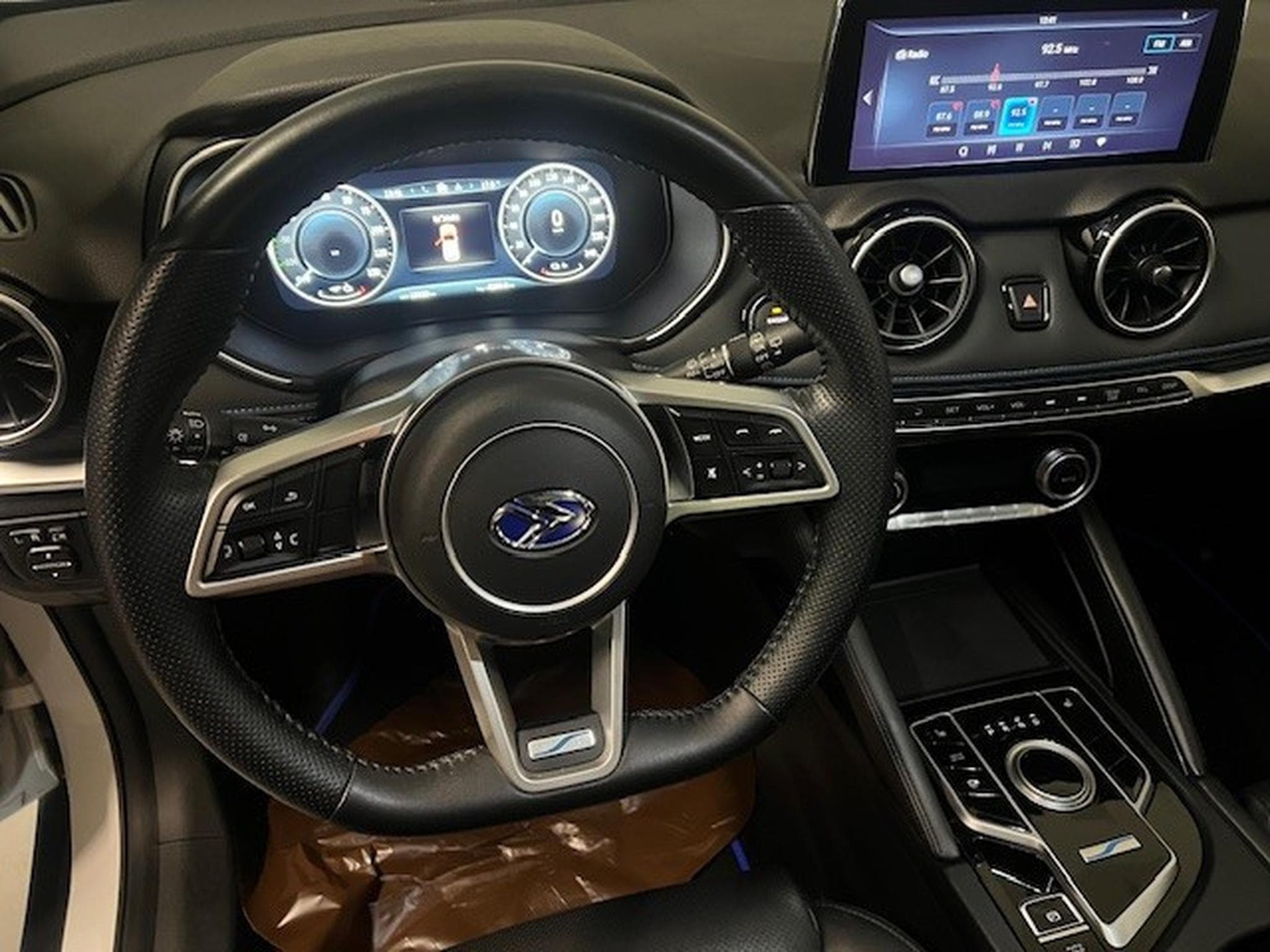 Seres 3 EV PREMIUM (2023) - Photo 8