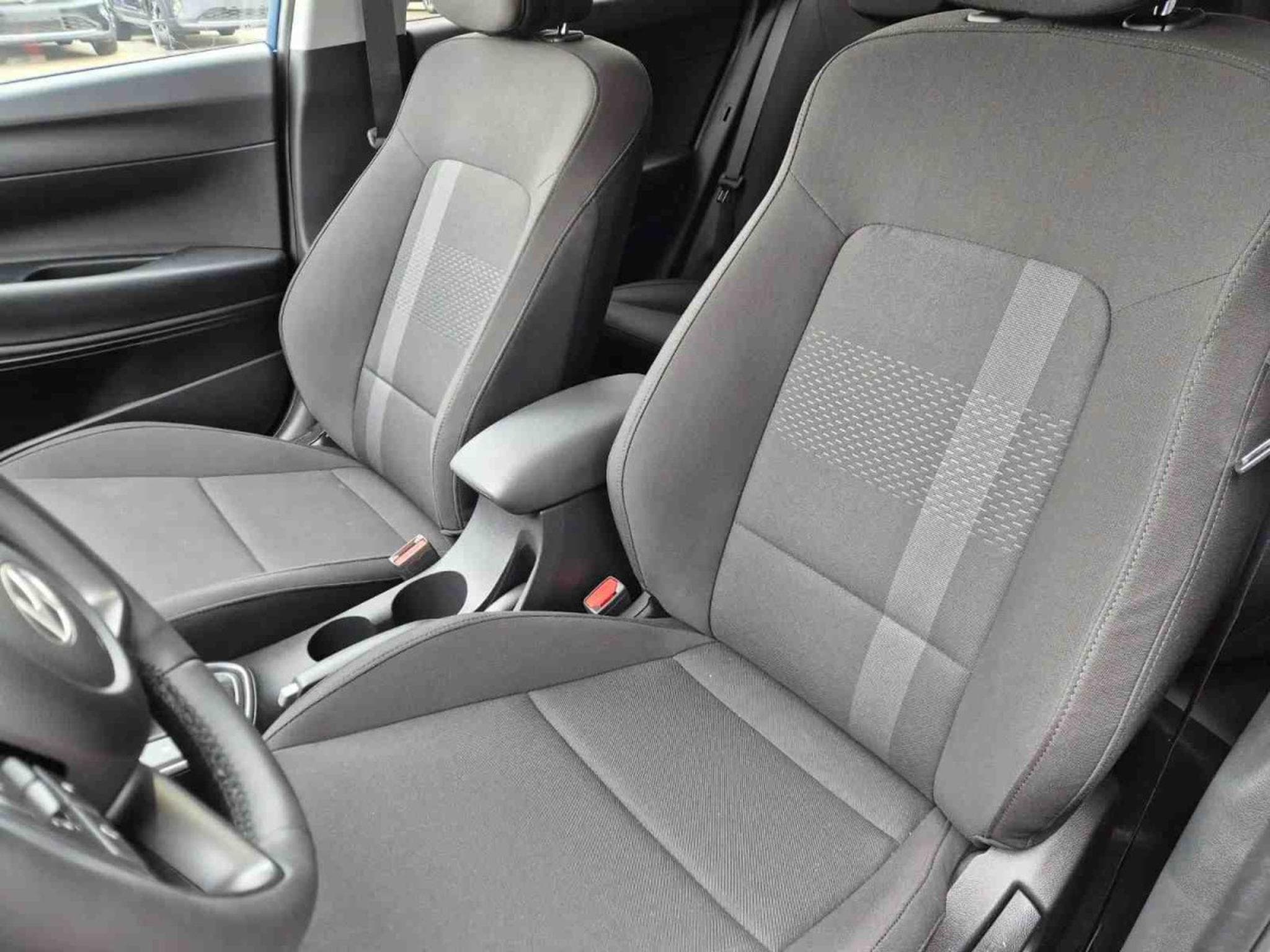 Hyundai i20 1.0T-GDI 90 AT Trend (2026) - Photo 7