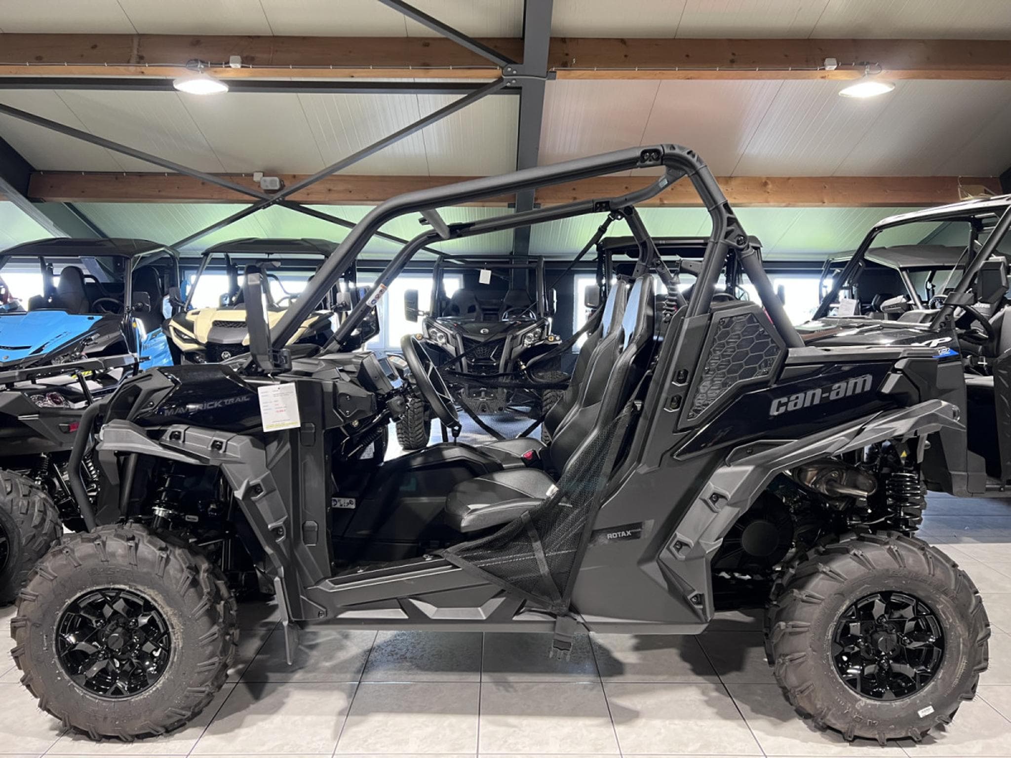 BRP Can-Am Maverick Trail DPS 50 HD 700 T2b ABS + 60Km/h MY25 (2026) - Photo 5