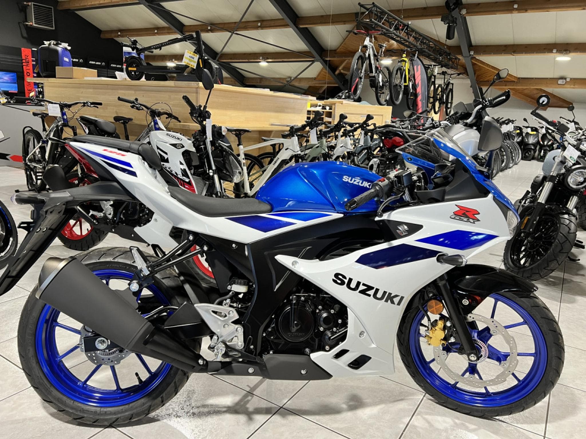 Suzuki GSXR (2026) - Foto 1