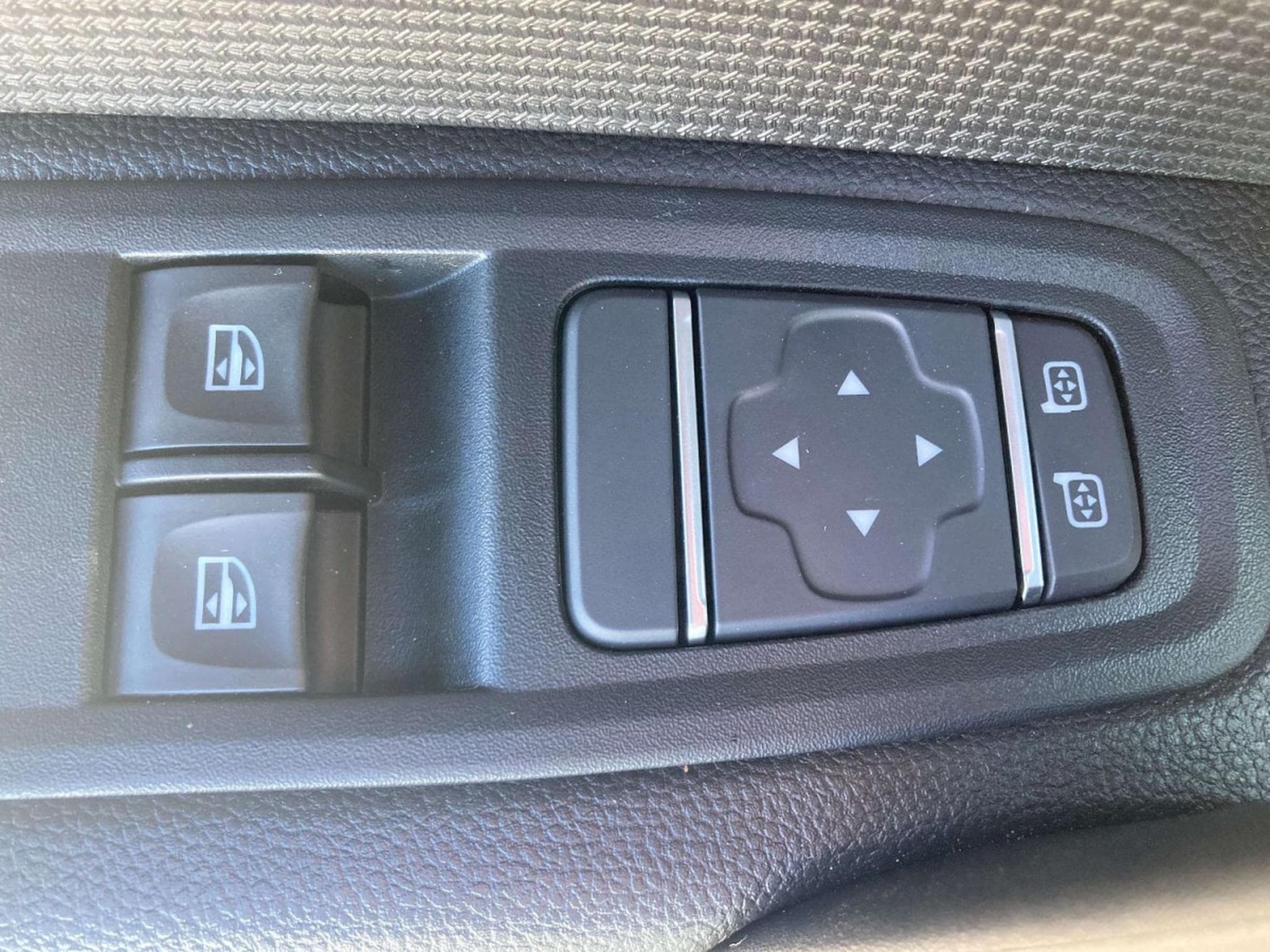 Renault Kangoo 1.5 dCi 95 Double Cabine L2 (2025) - Foto 13