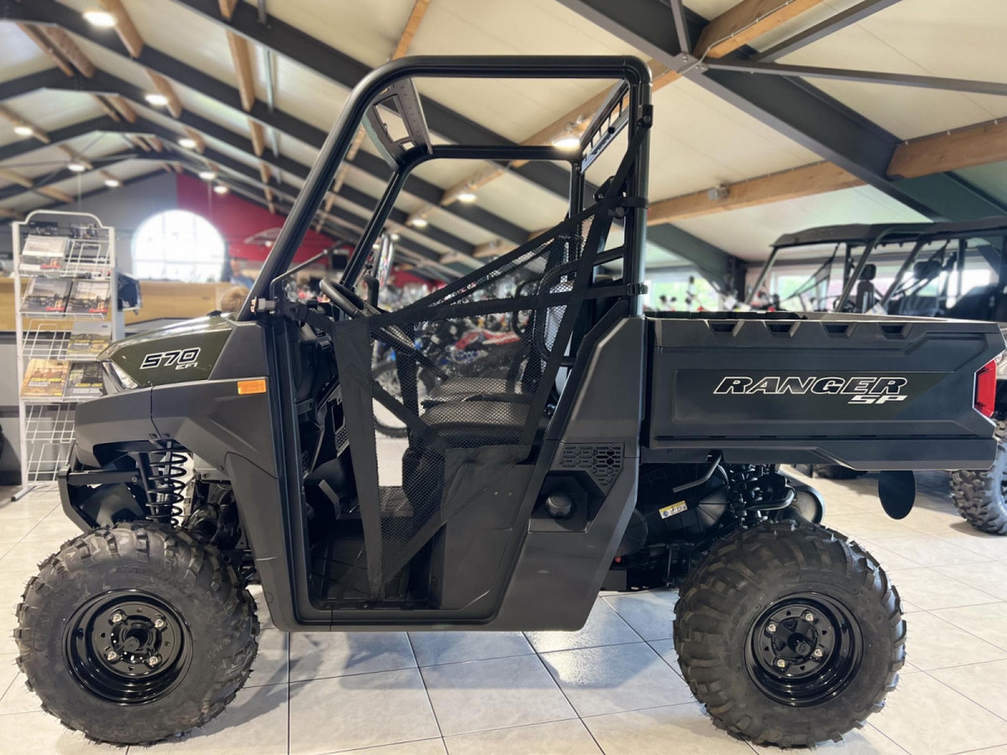 Polaris Ranger 570 EPS SAGE GREEN T1B (2026) - Photo 4
